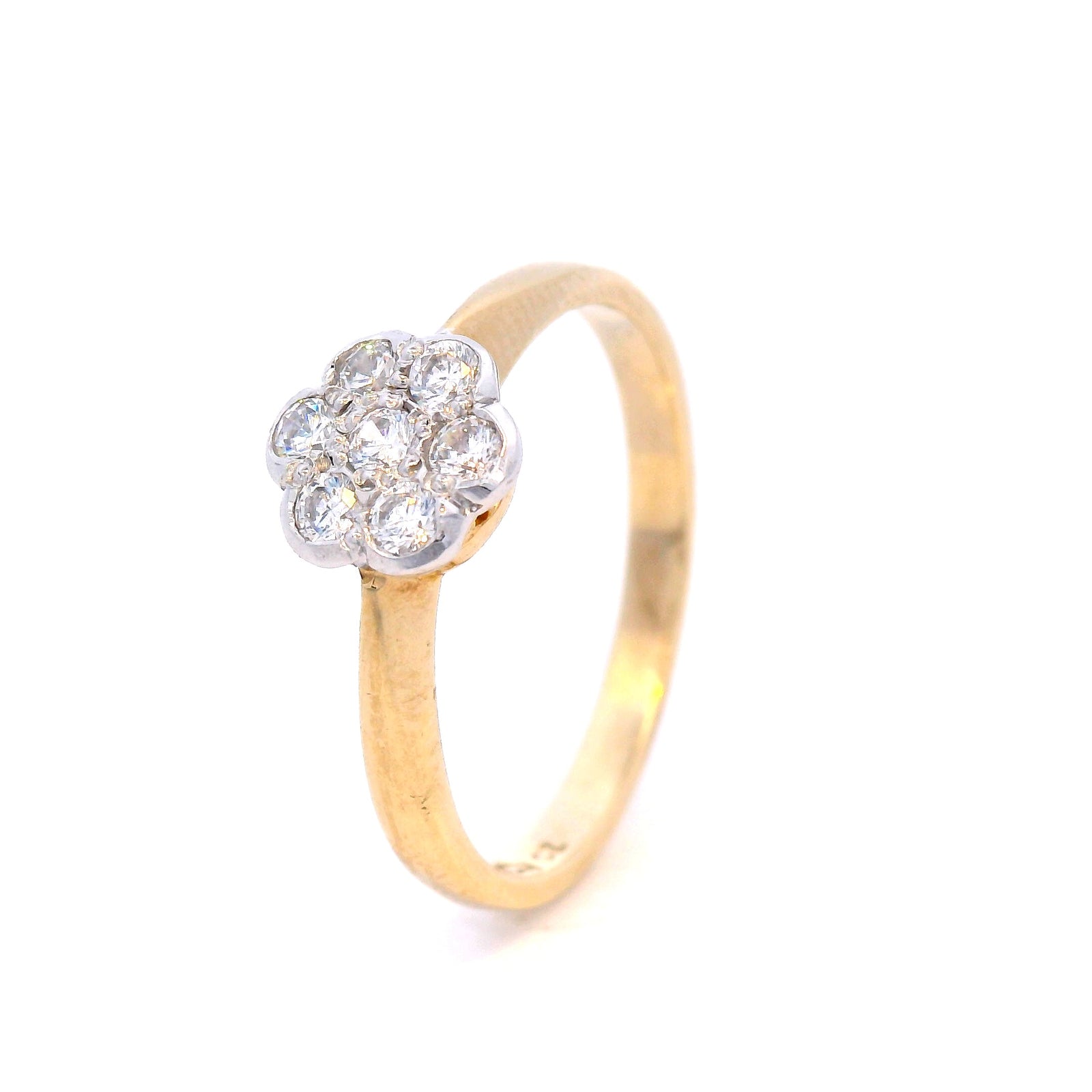 9 Carat Yellow Gold Cubic Zirconia Cluster Dress Ring