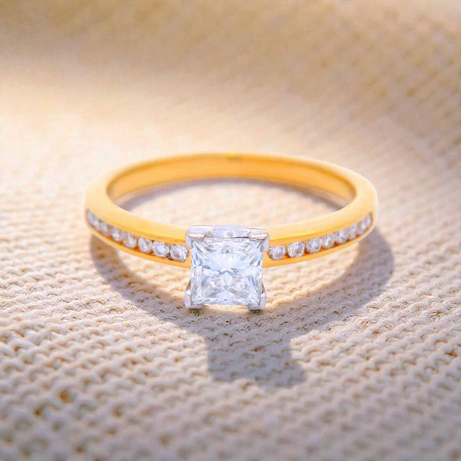 Diamond Set in Yellow Gold Ring