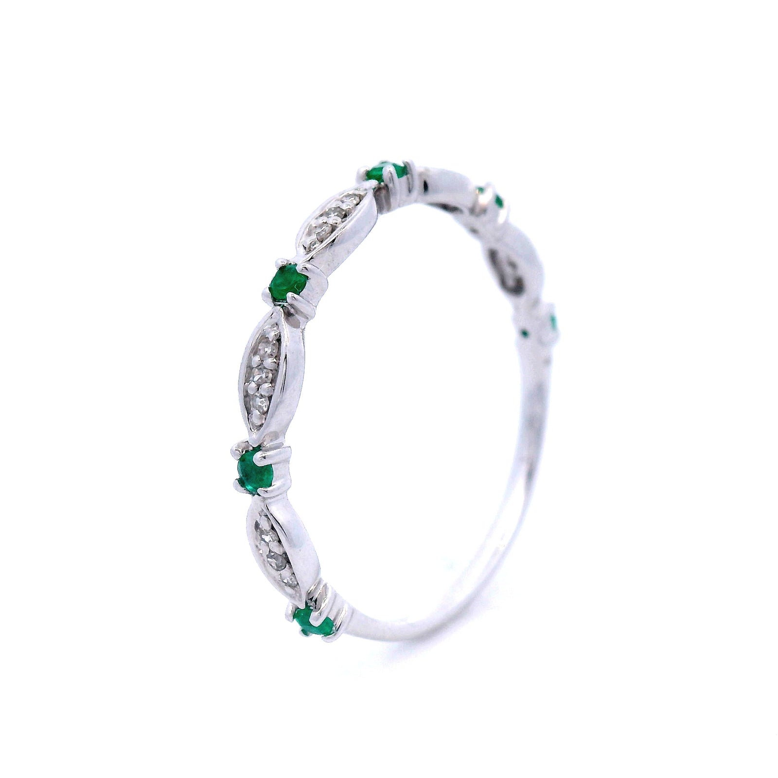 White Gold Diamond and Emerald Dress Ring