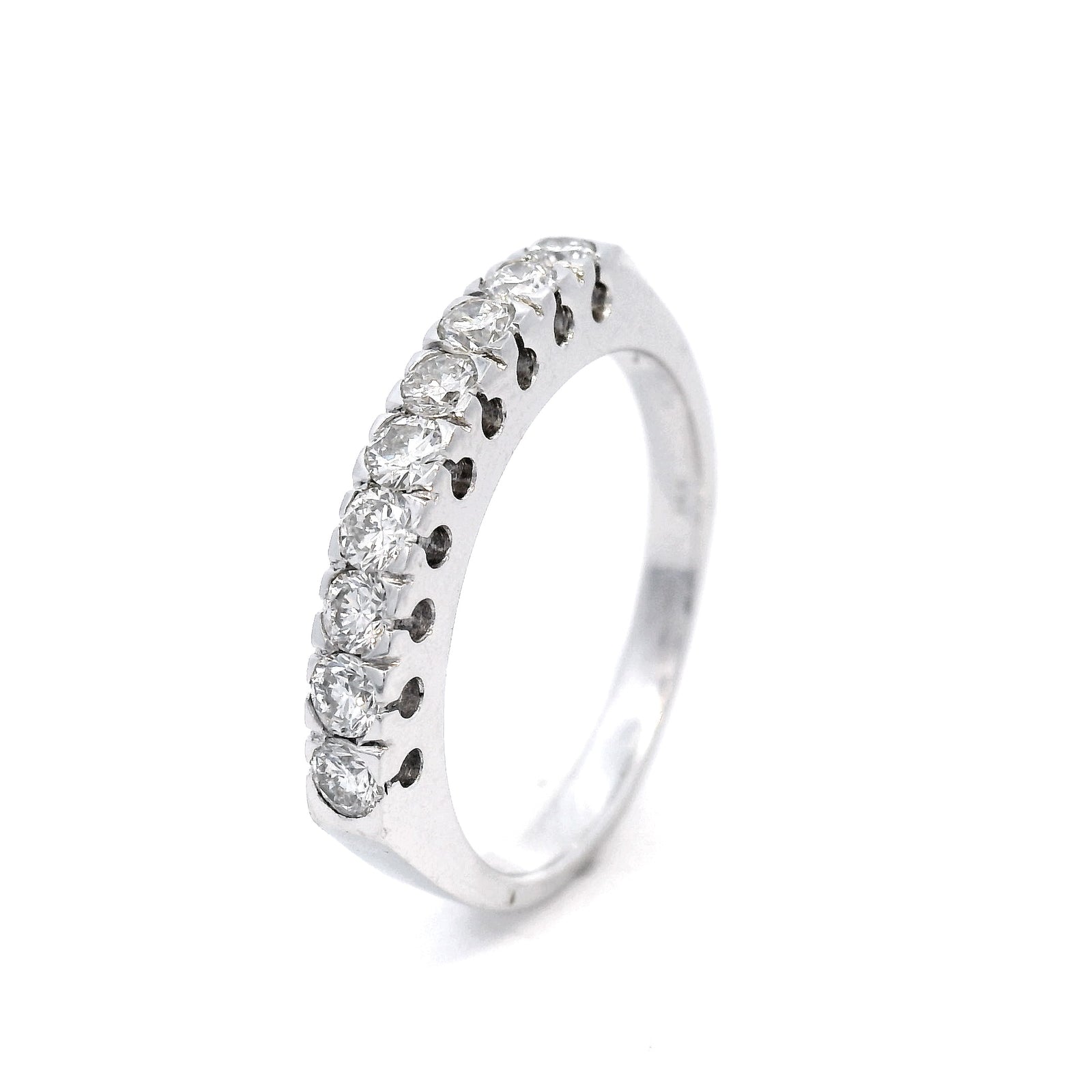 18 CARAT WHITE GOLD 9 STONE =.50CTDIA SZ M1/2