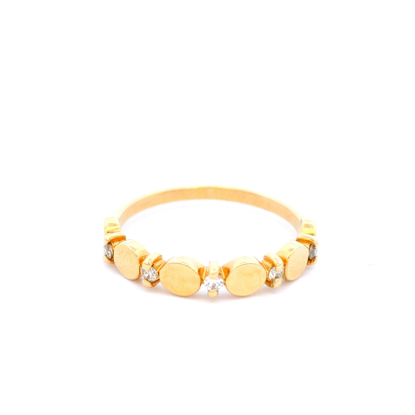 Diamond Ring in Yellow Gold