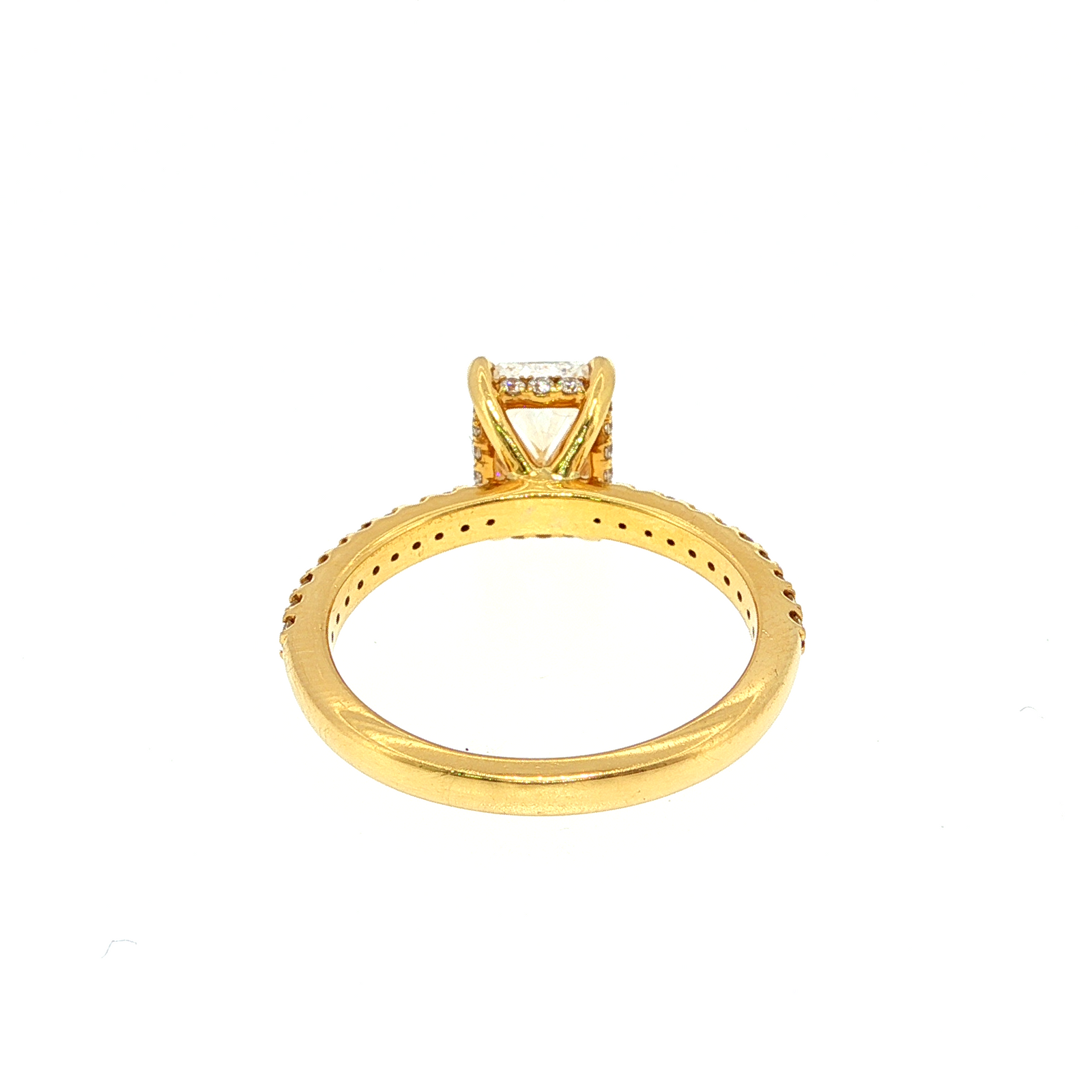 18 Carat Yellow Gold Diamond Dress Ring