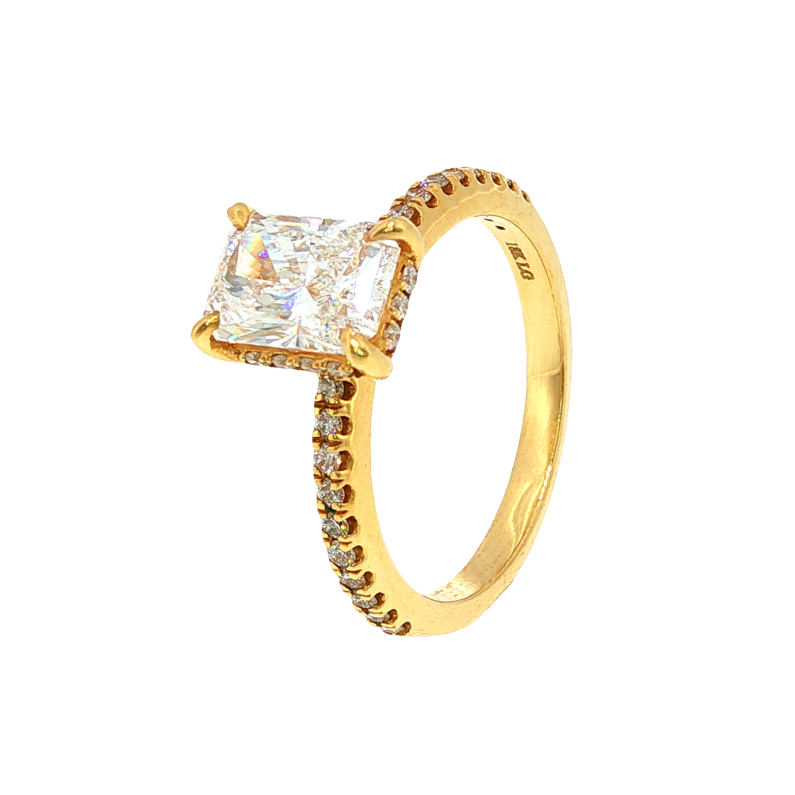 18 Carat Yellow Gold Diamond Dress Ring