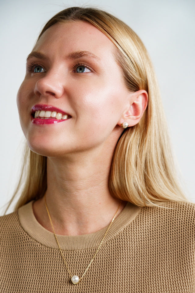 Georgini Adagio Crescent Nine-2-Five Pearl Crescent Earrings Gold