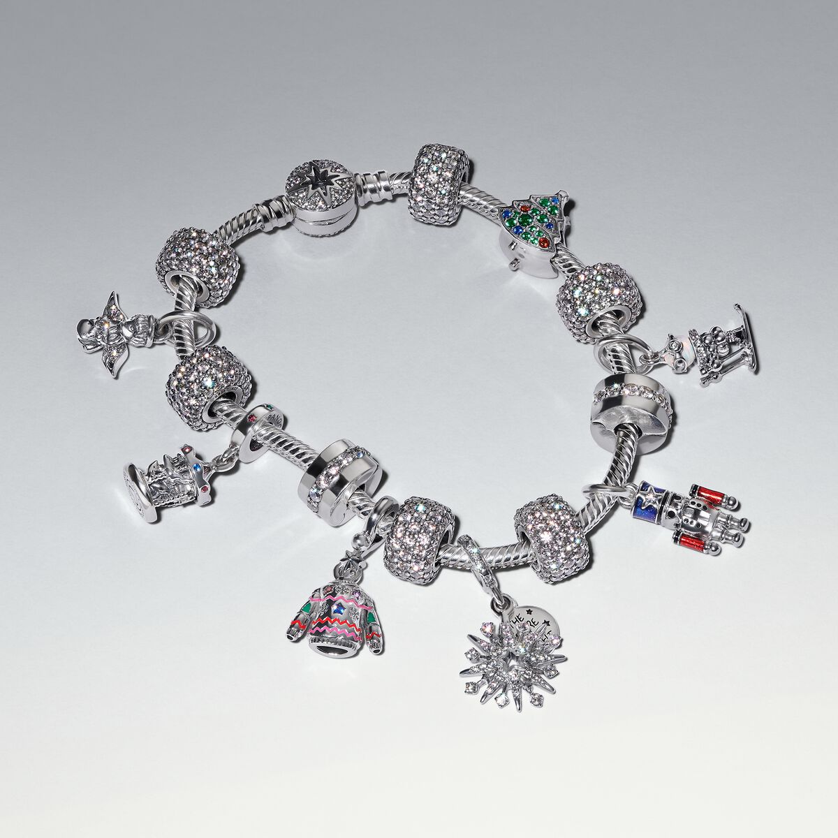 Snake chain sterling silver bracelet with north star clasp and clear cubic zirconia
