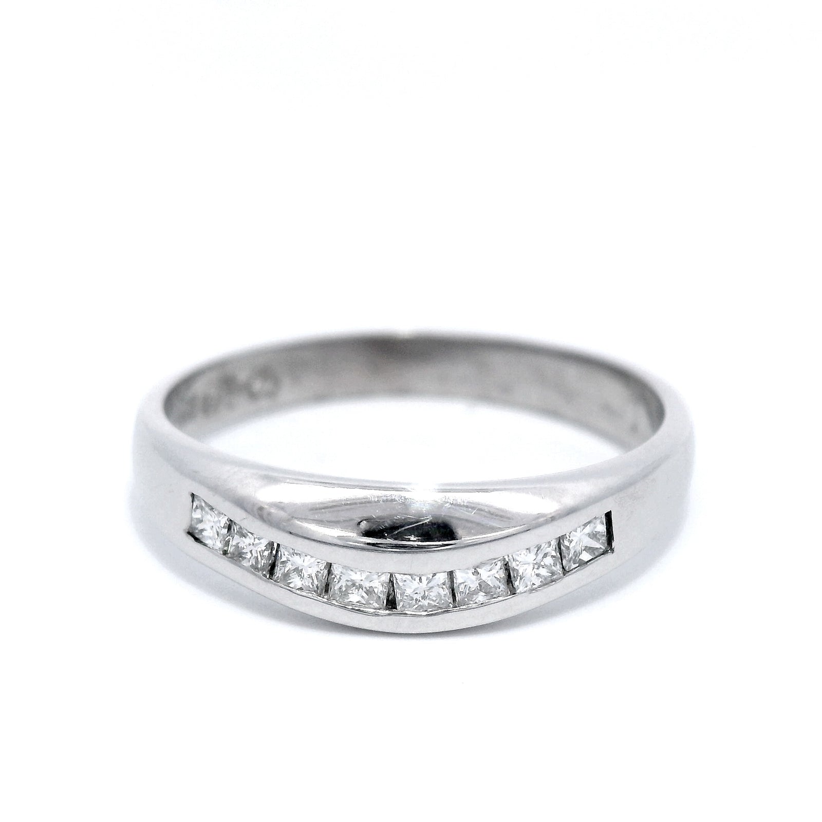 Princess Cut Diamond Set Ring in White Gold