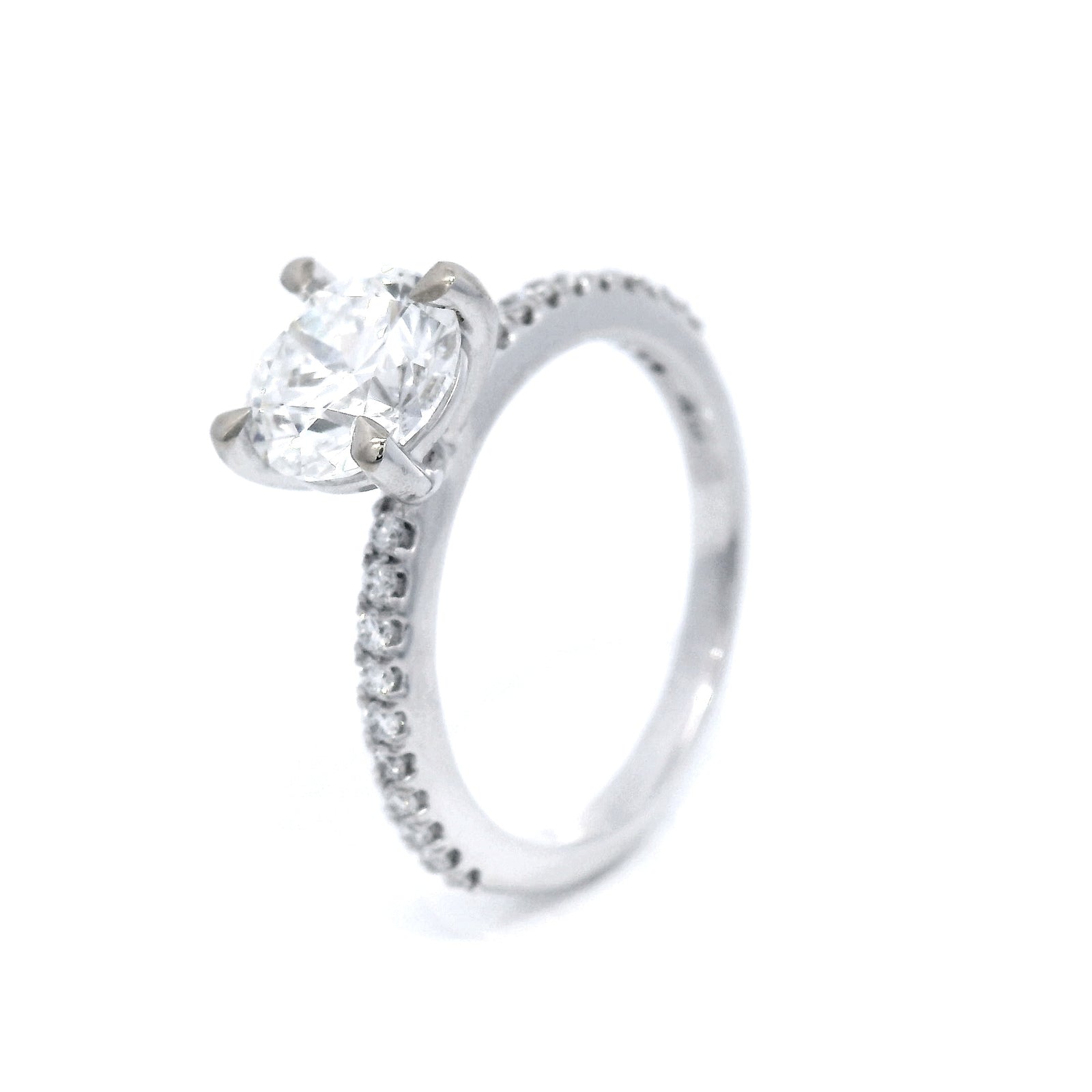 18 Carat White Gold Diamond Dress Ring