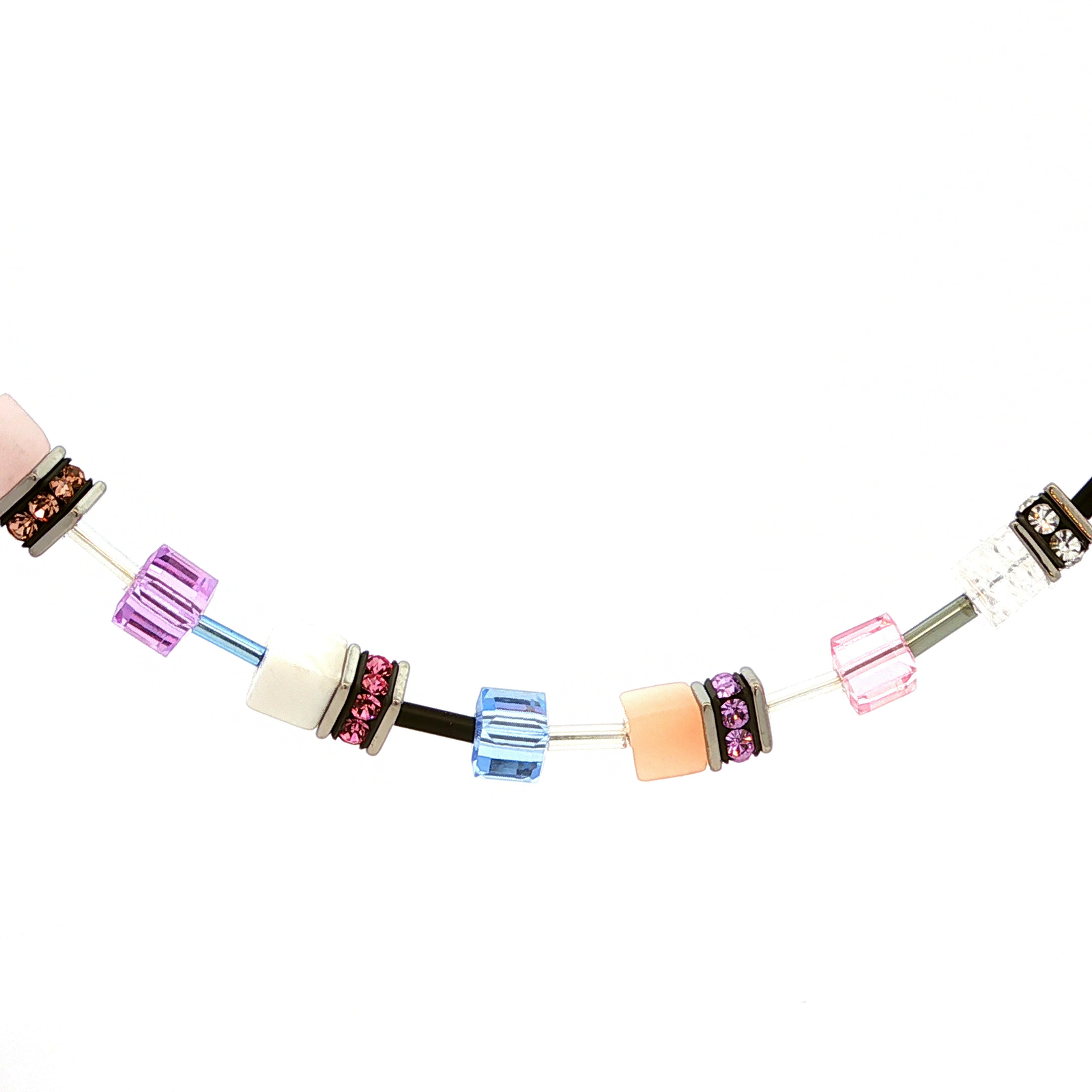 Coeur De Lion Geo Cube Iconic Precious Lilac Blue Necklace