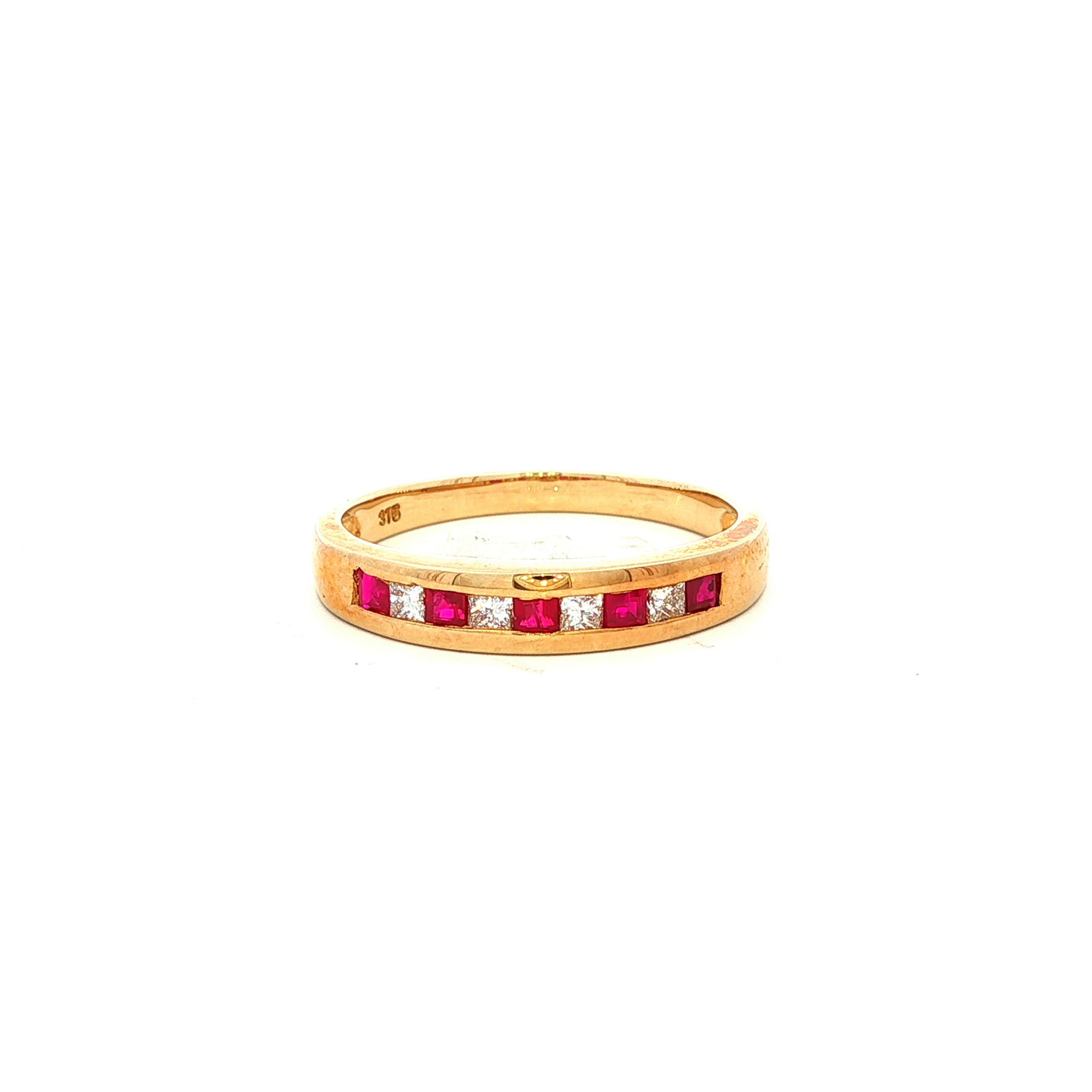 Ruby and Diamond Ring in Yellow Gold