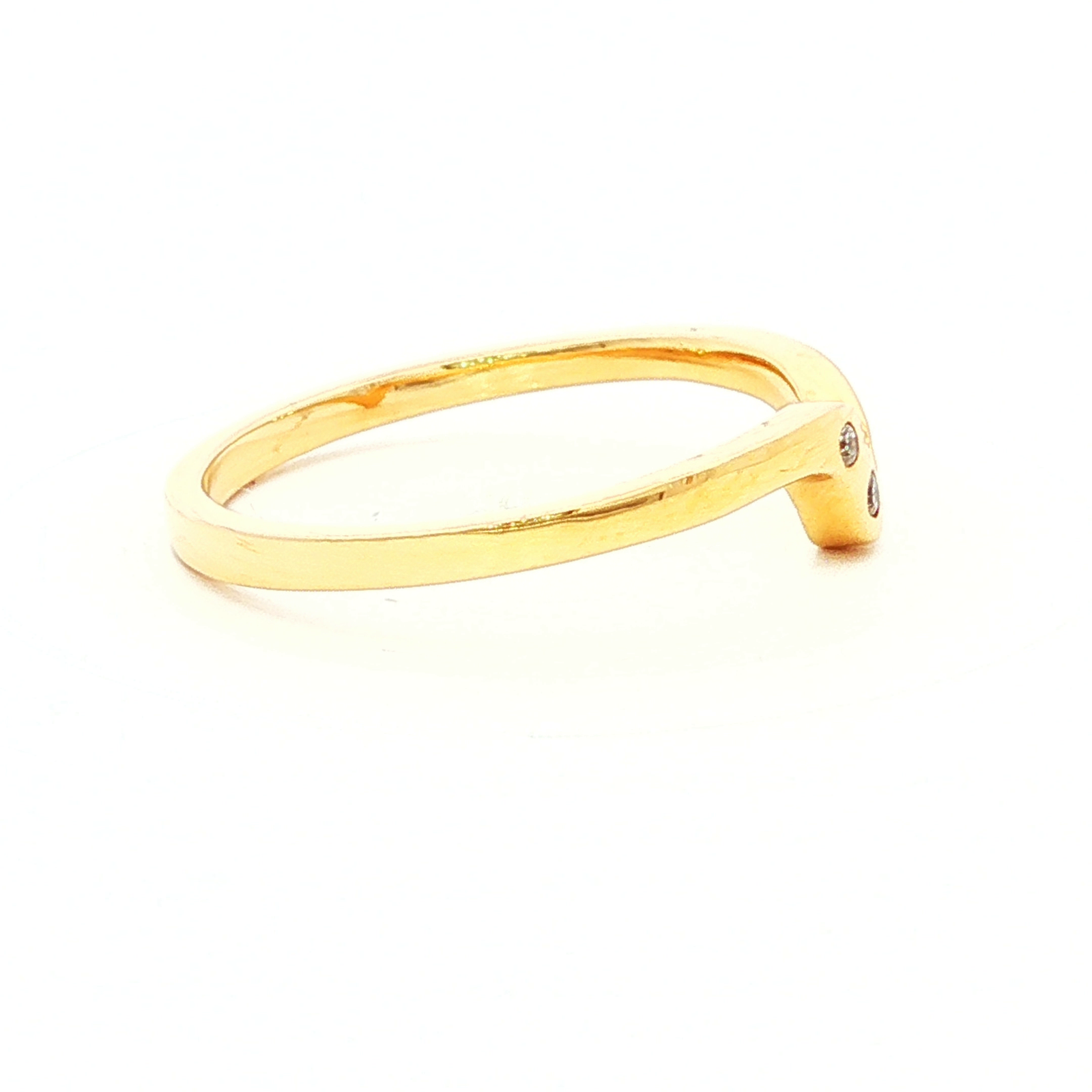 Eternity Ring in 18 Carat Yellow Gold