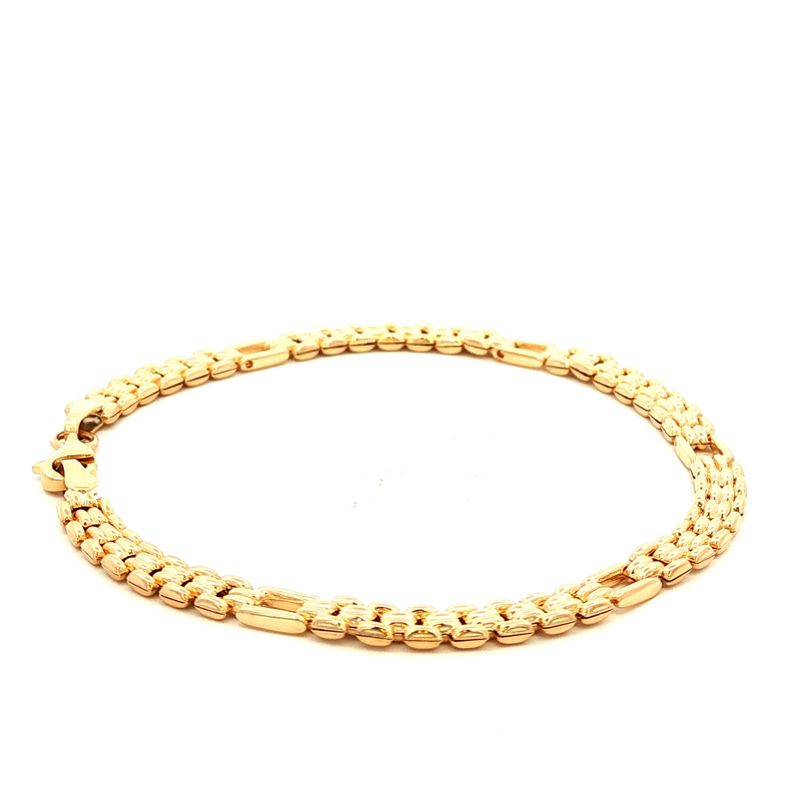 Hollow Stamped 8+1 Gate Link Bracelet in Yellow Gold