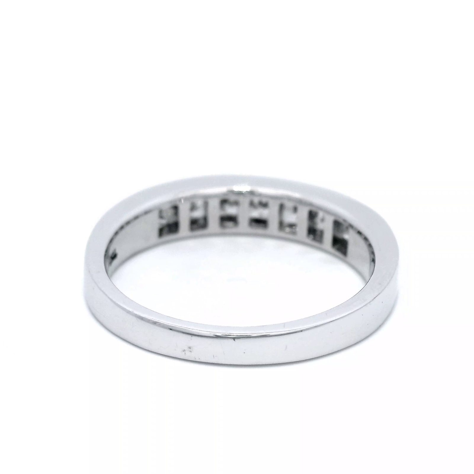 Princess Cut DIamond Set in White Gold Dress Ring