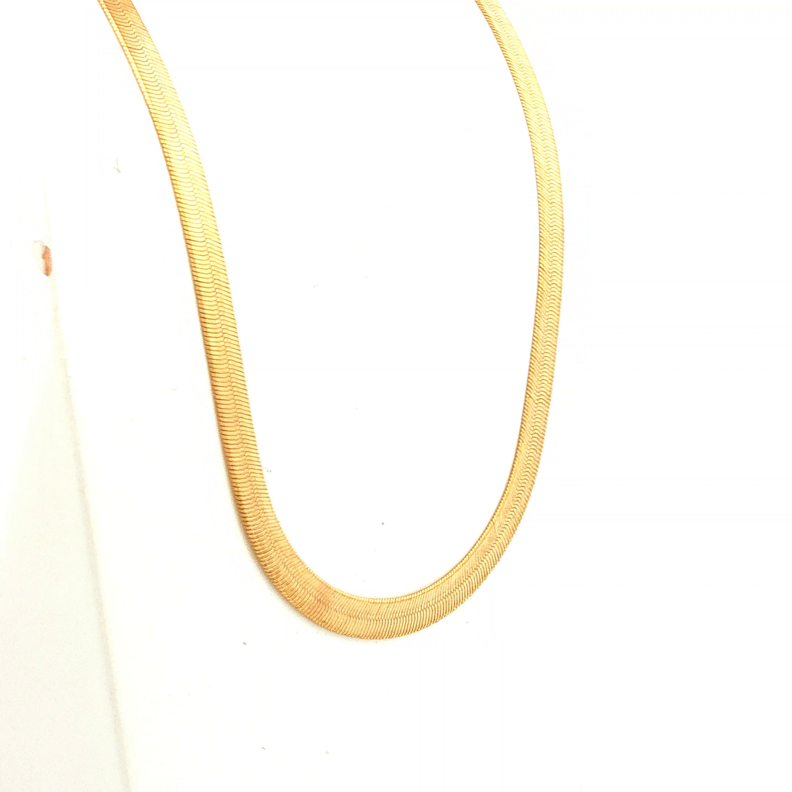 Herringbone Chain Necklace in Yellow Gold