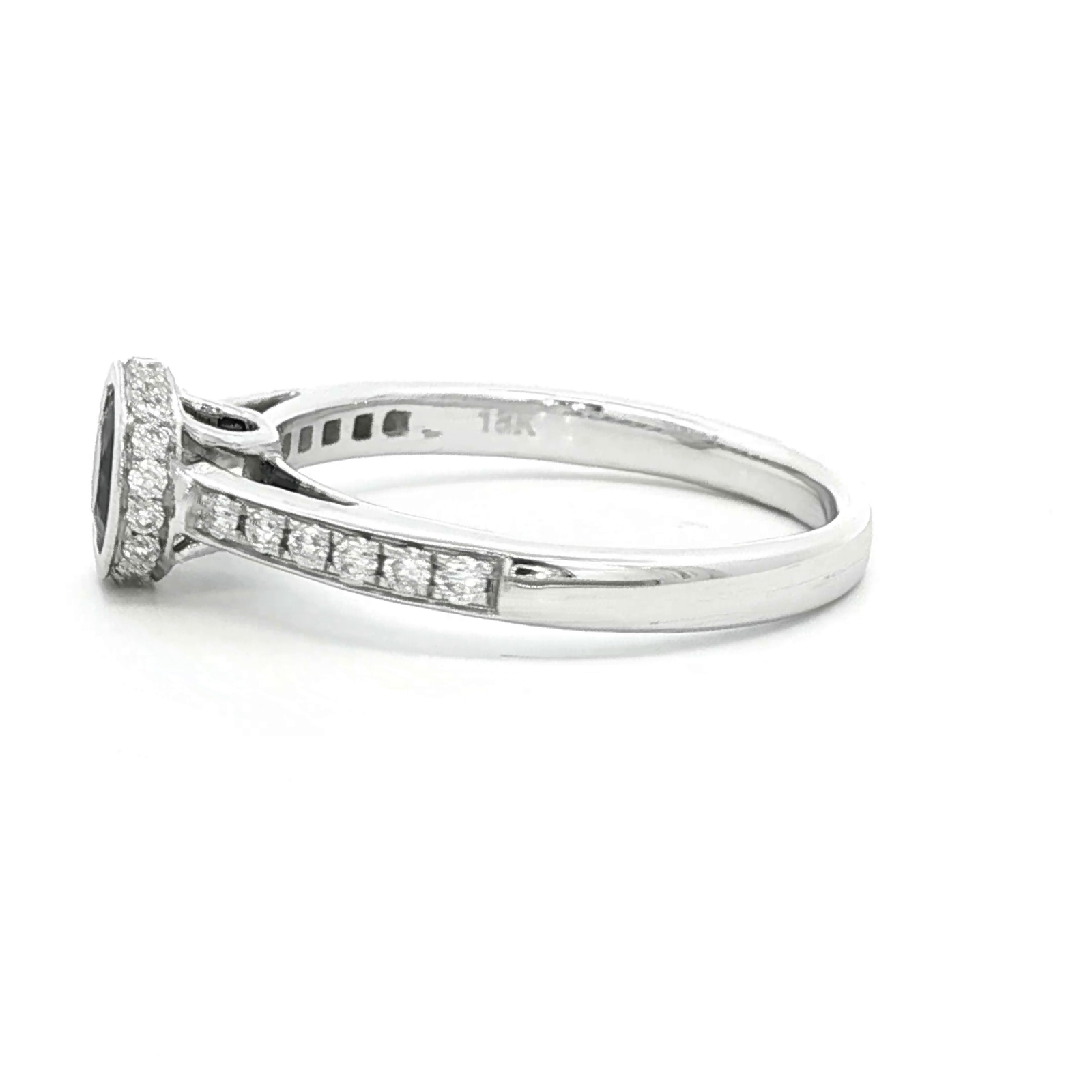 Black Diamond Ring in 18 Carat White Gold