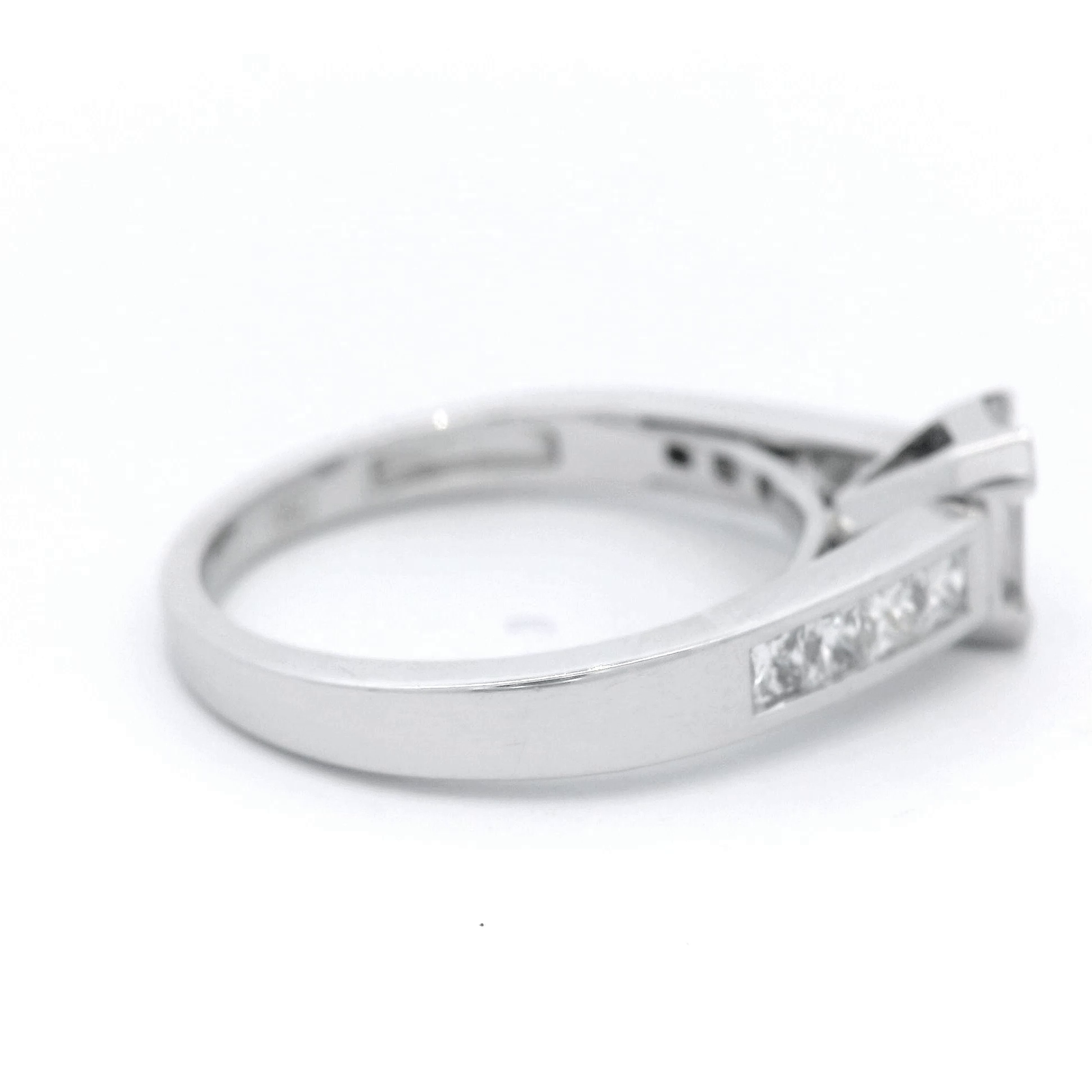 Princess Cut Diamond With Emerald in White Gild