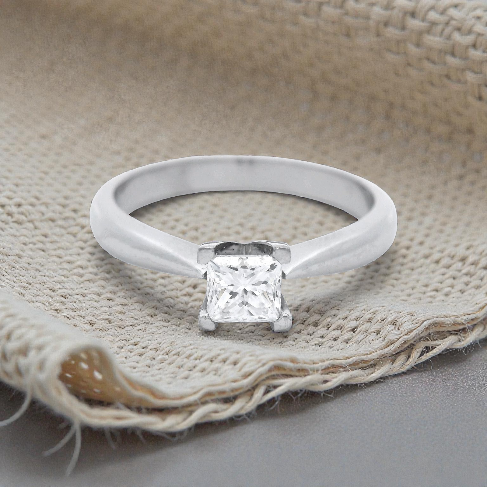 4 Claw Princess Cut Diamond Ring Set in White Gold