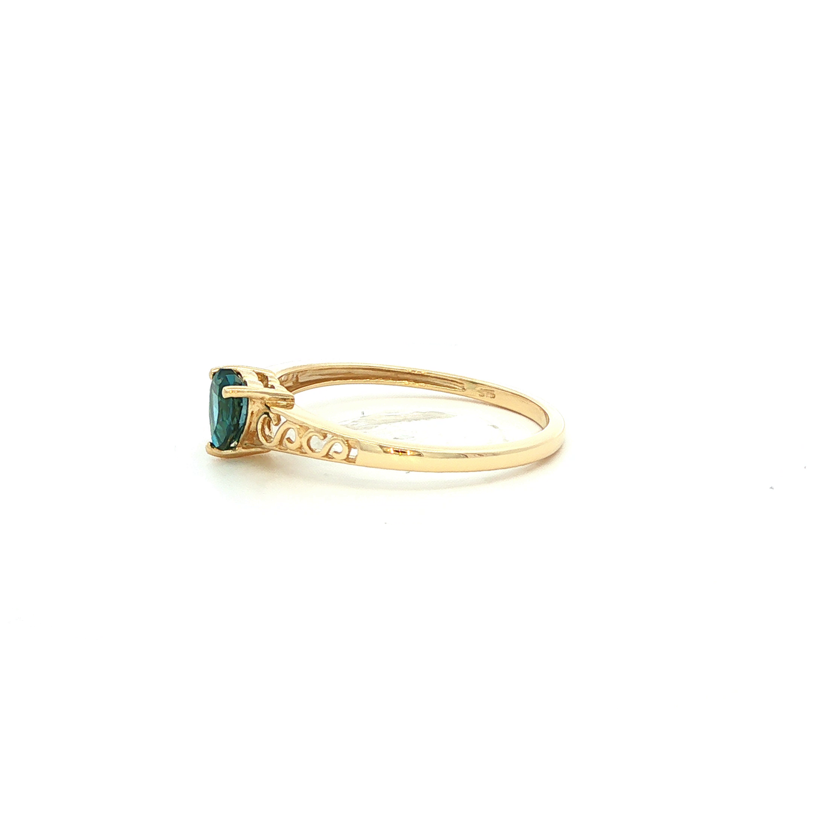 London Blue Topaz Ring in Yellow Gold