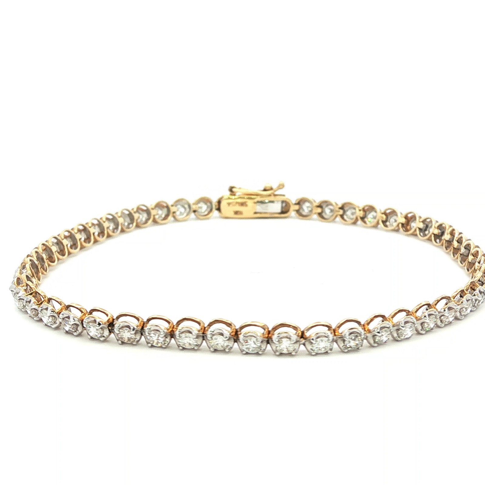 Tennis Bracelet with Round Brilliant Cut Diamonds