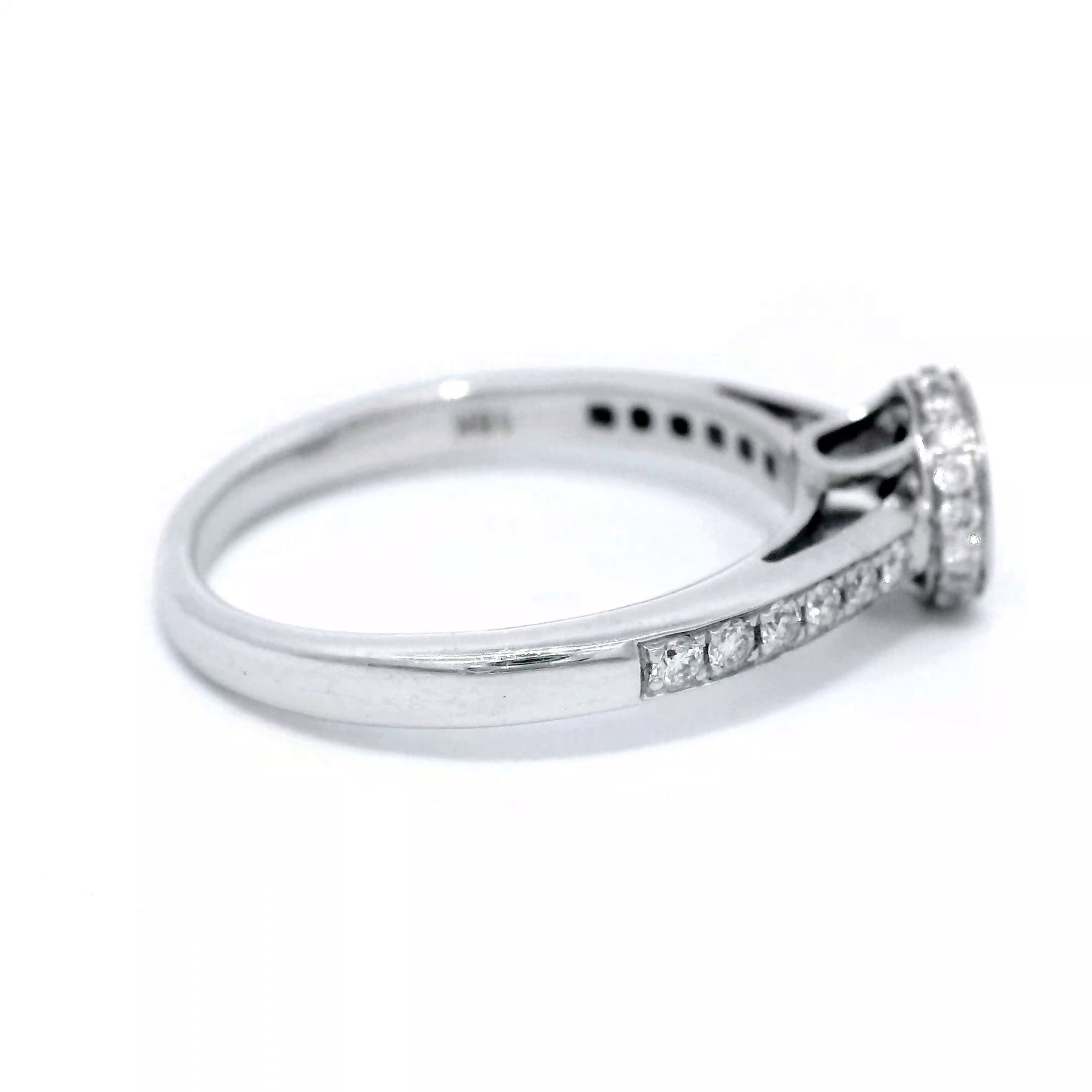Black Diamond Ring in 18 Carat White Gold