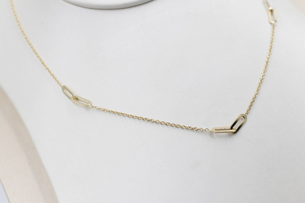 Trace Link with Paper Clip Links in Yellow Gold