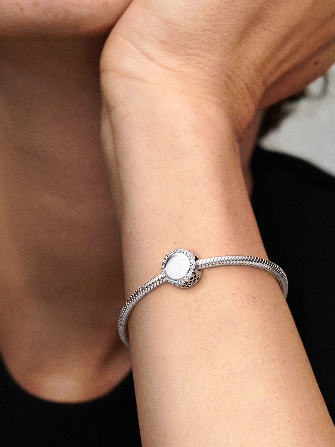 Pandora Engravable Sparkling Button Charm