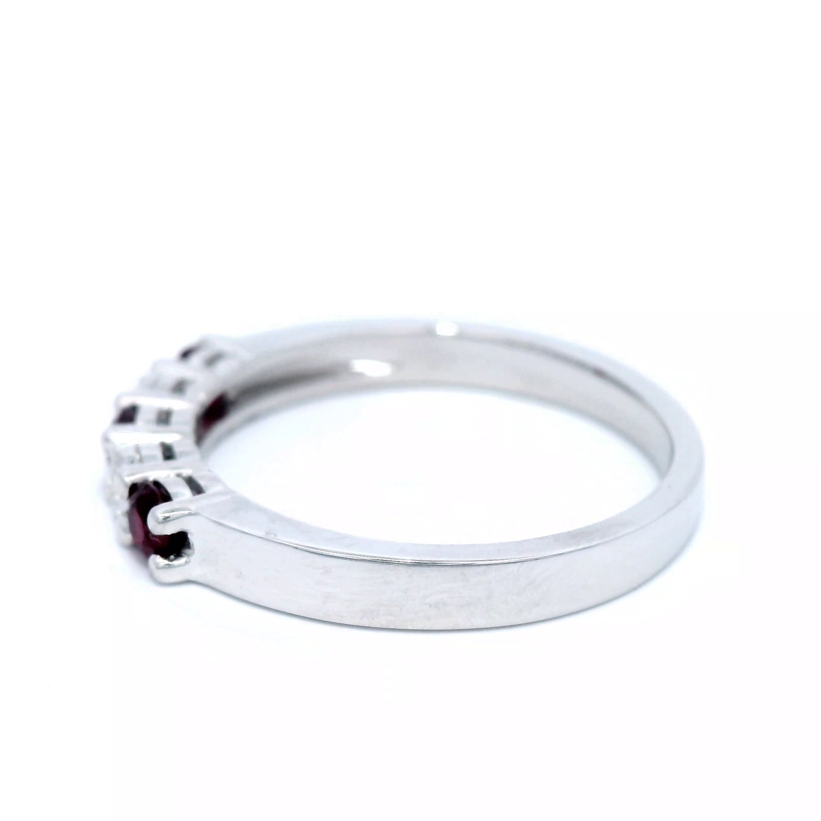 9 Carat White Gold Ruby-E Diamond Ring