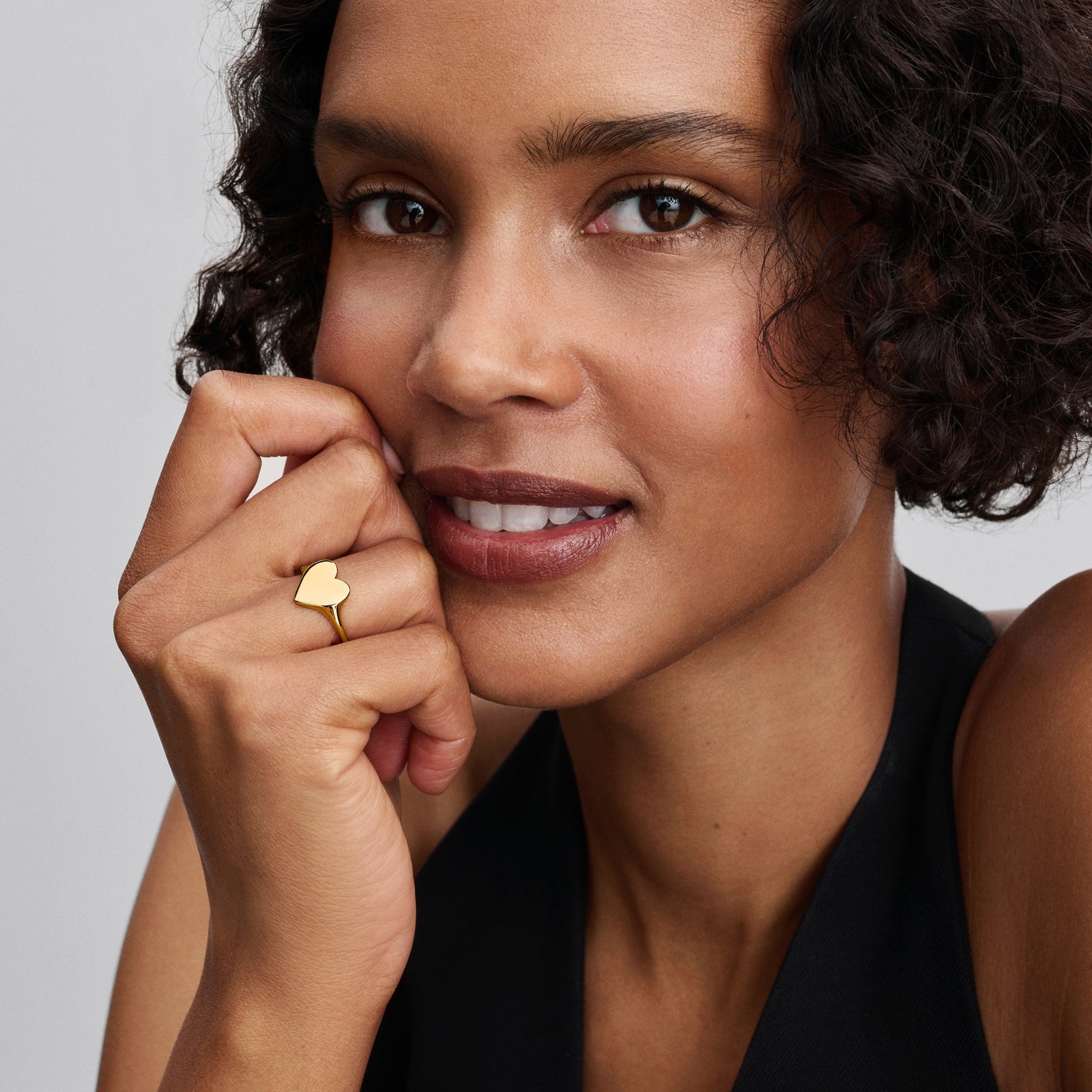 Engravable heart 14k gold-plated ring