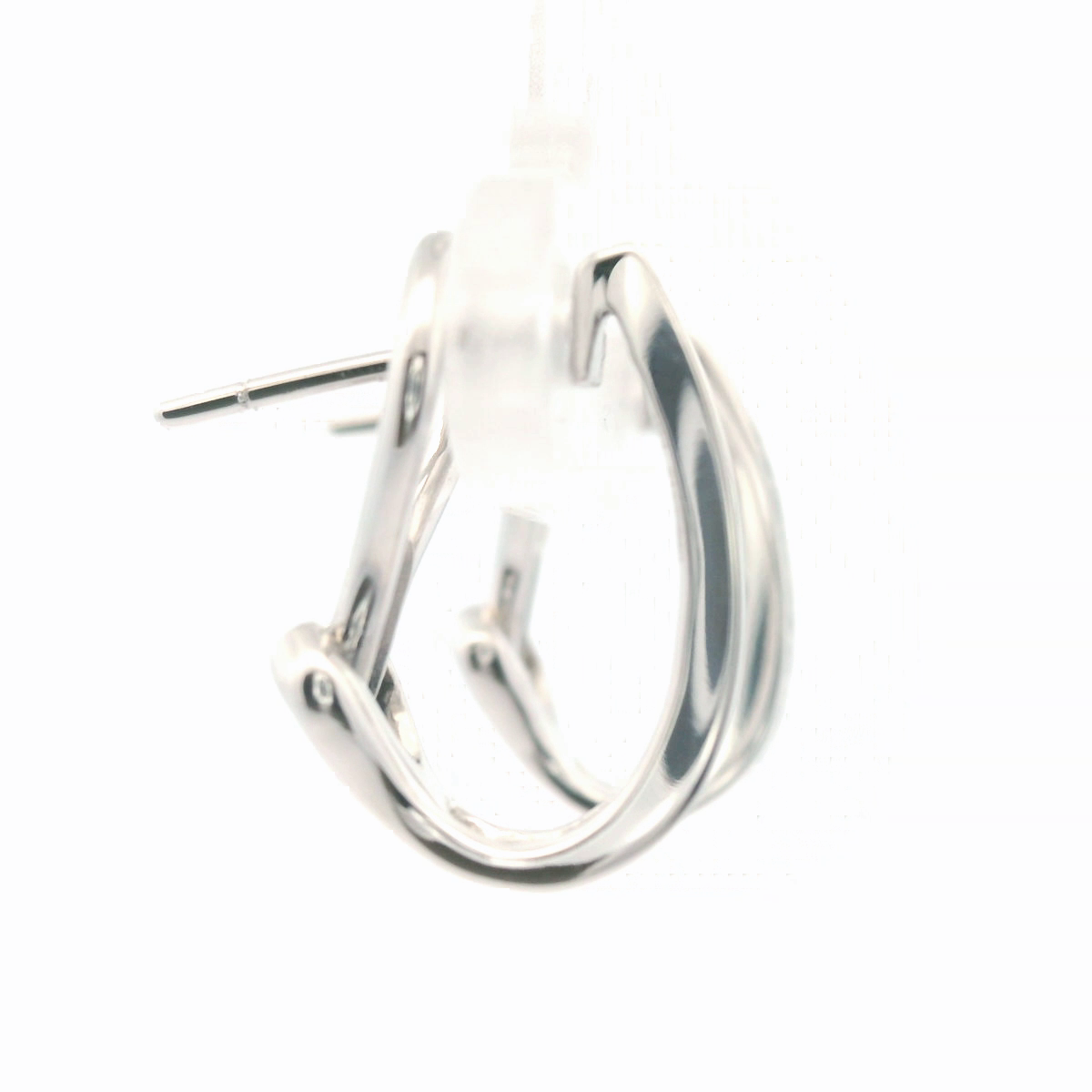 14CT W/G .25CT OVAL CHANNEL SET Dia HUGGIES