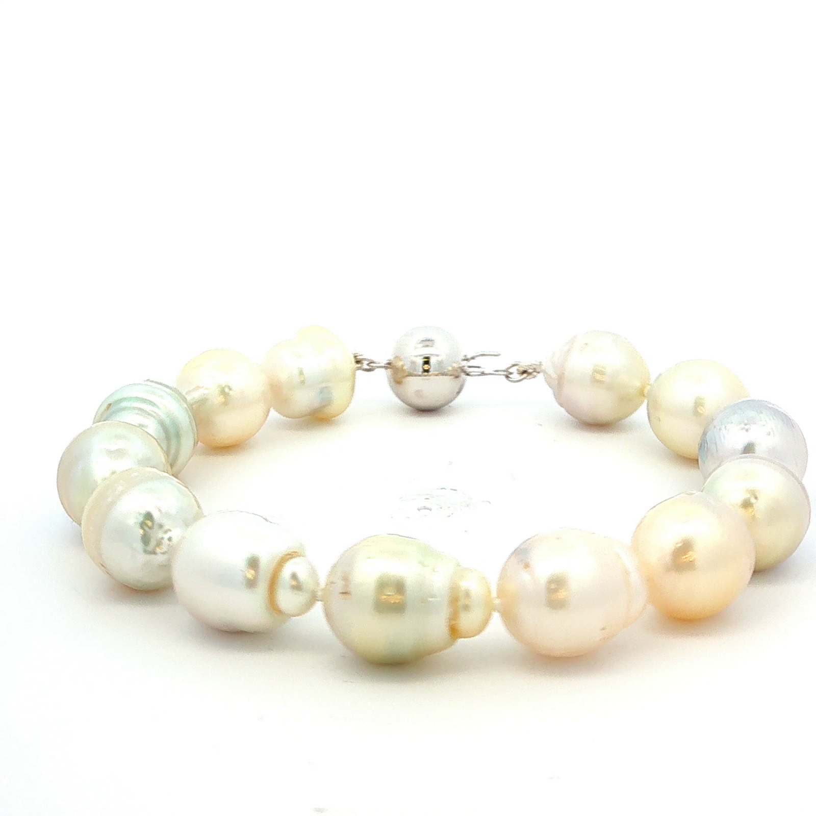 South Sea Baroque Pearl Bracelet in White Gold