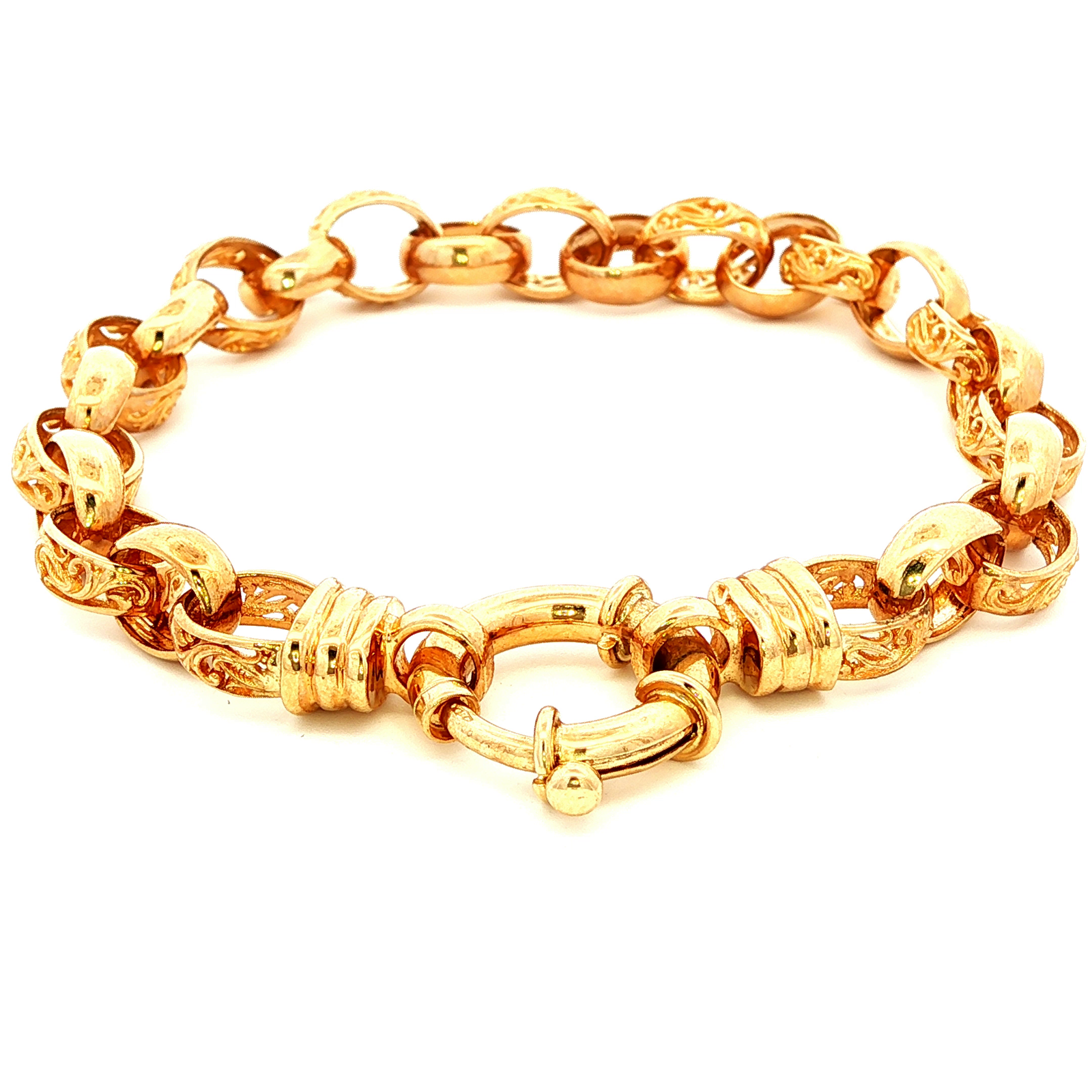 Solid Oval Belcher Bracelet in Yellow Gold