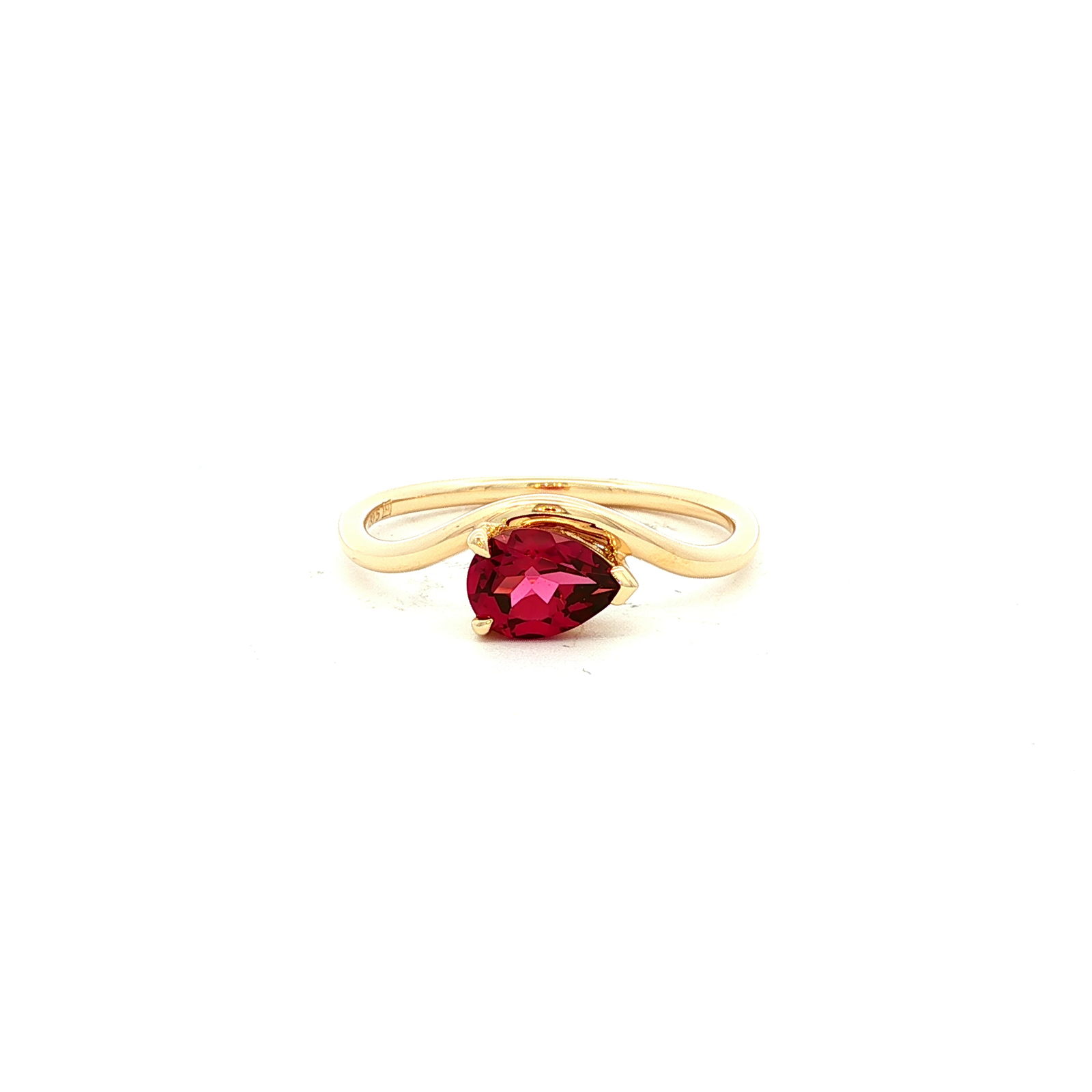 Rhodilite Garnet Dress Ring in Yellow Gold