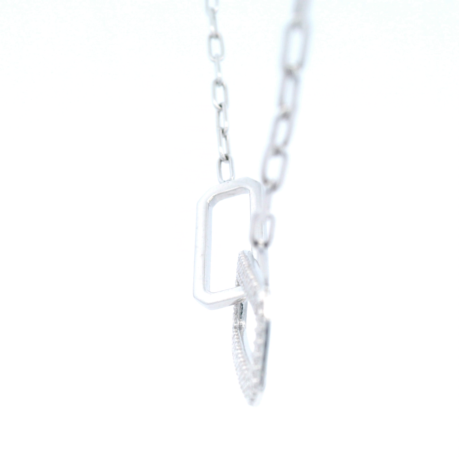 Double Claw Set Rectangle Feature With Paperclip Chain