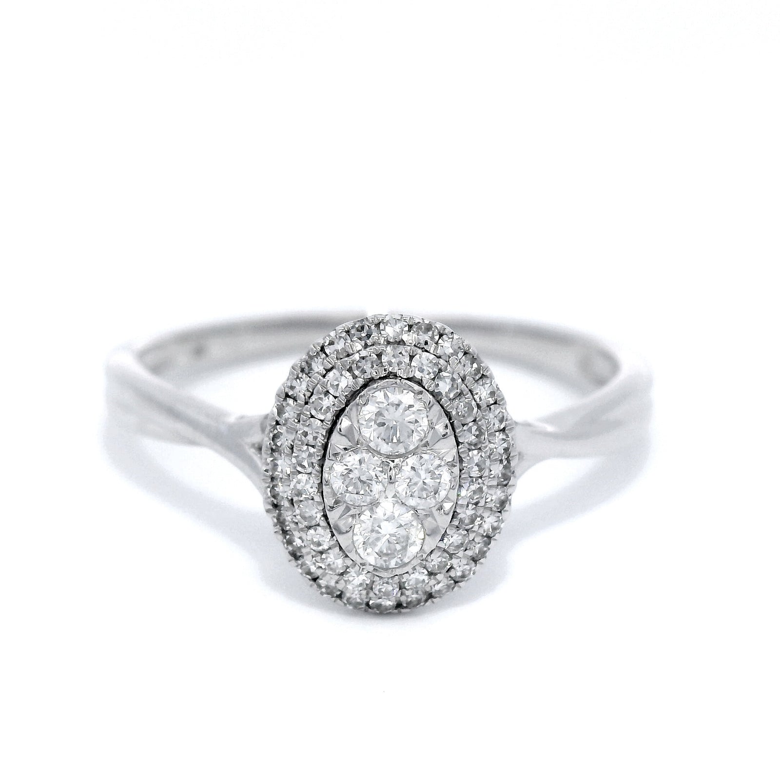 Diamond Halo Cluster Ring in White Gold