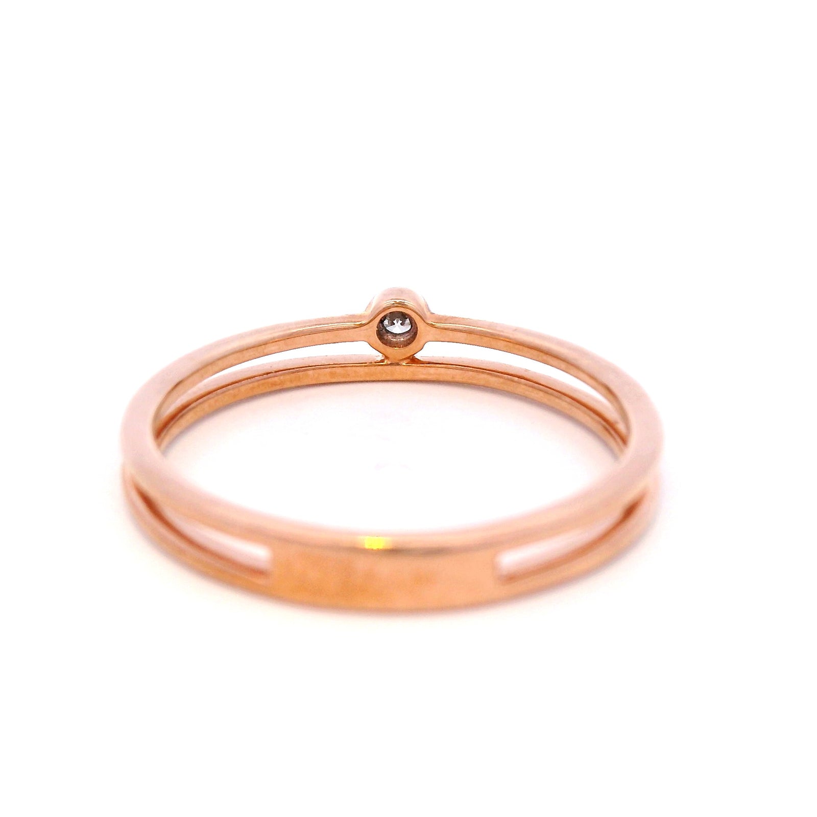 Round Diamond Ring in 9 Carat Rose Gold