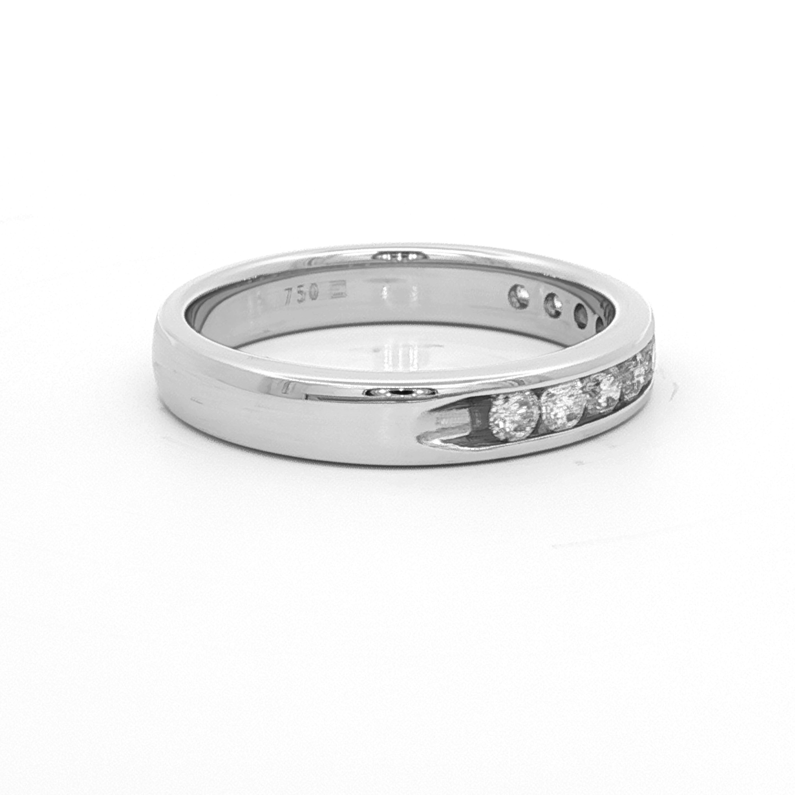 18CT W/G CHANNEL DI ET RI =.50PT SZ O