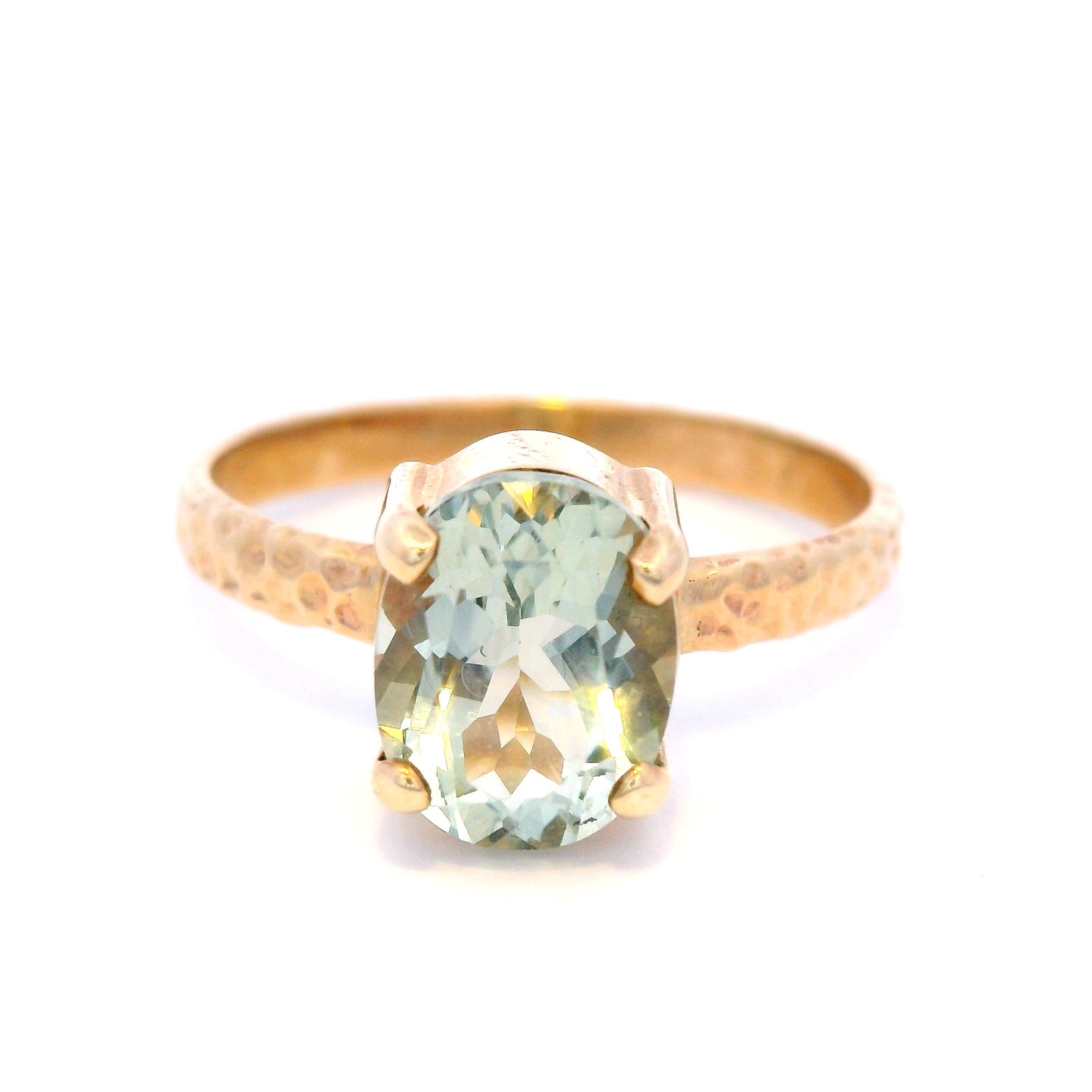 9 Carat Yellow Gold Oval Green Amethyst Gemstone Ring