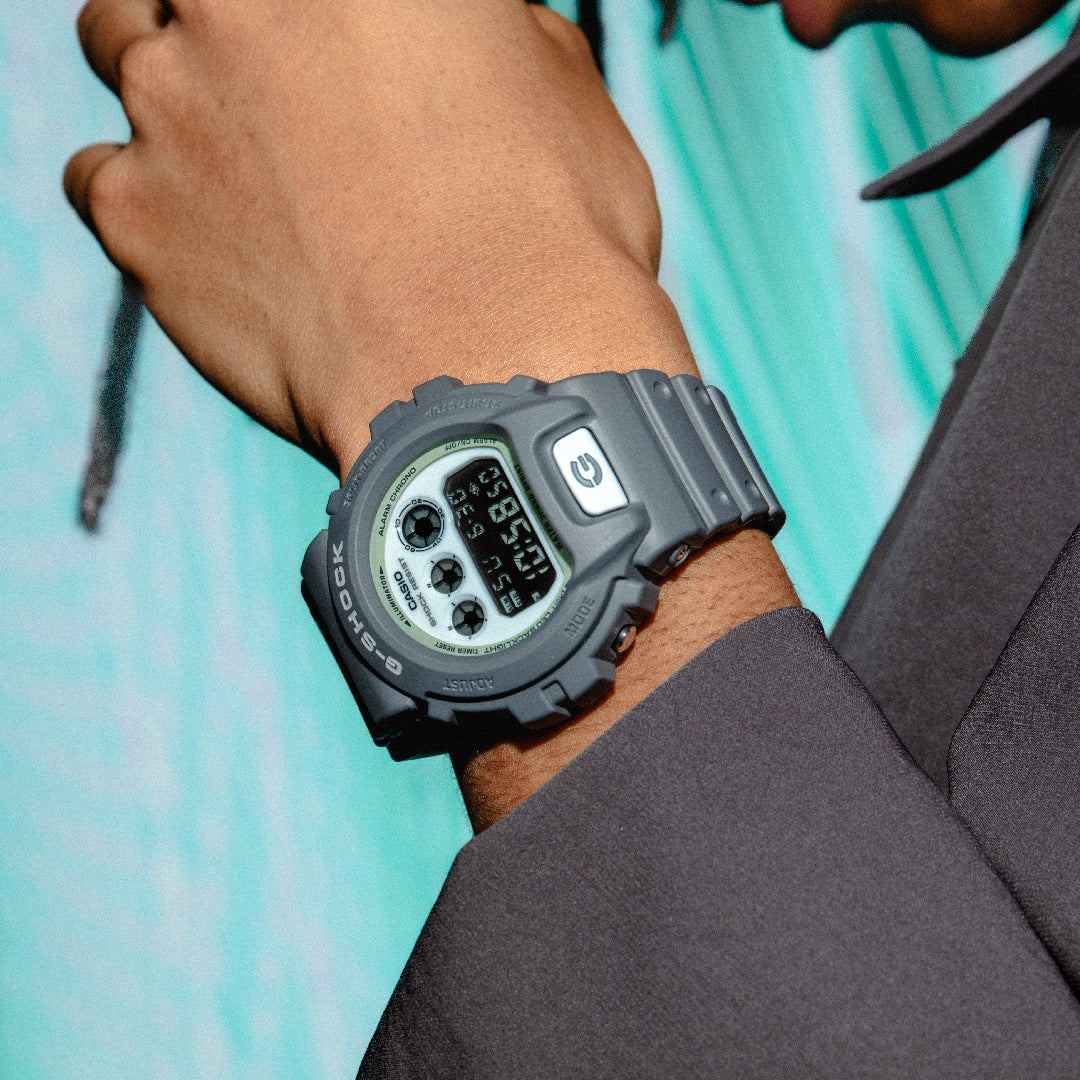 G-Shock Hidden Glow Series DW6900HD-8D