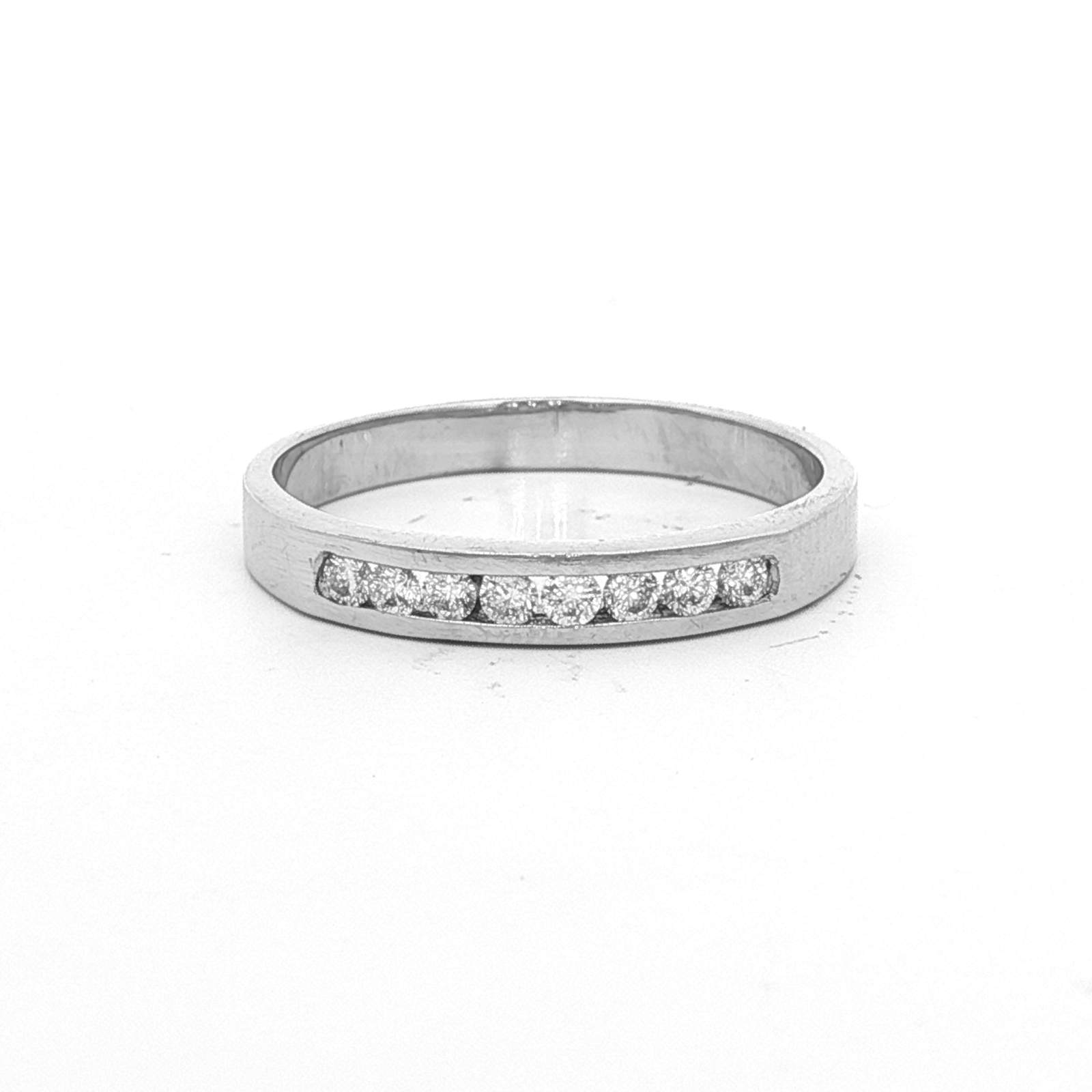 18CT W/G 8=.19CT RBC CHANNEL SET N