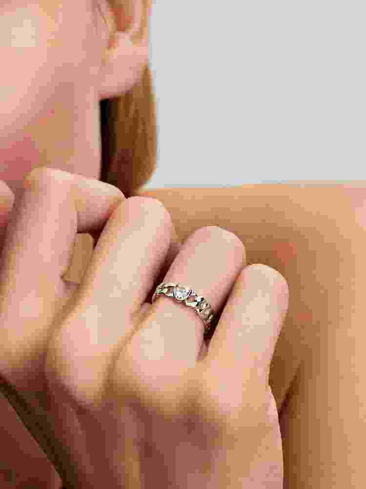 Pandora Heart Cuban Chain Ring
