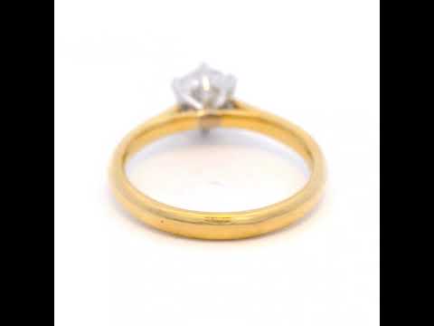 Round Brilliant Cut Diamond Engagement Ring