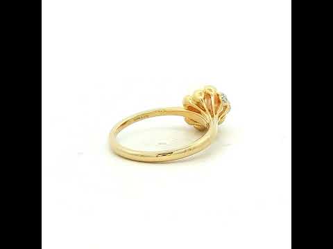 Pearl and Diamond Ring in Yellow Gold
