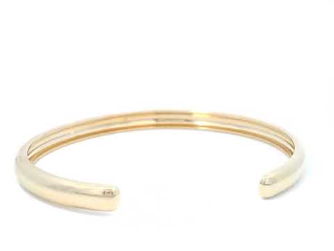 Hollow Bangle In Yellow Gold