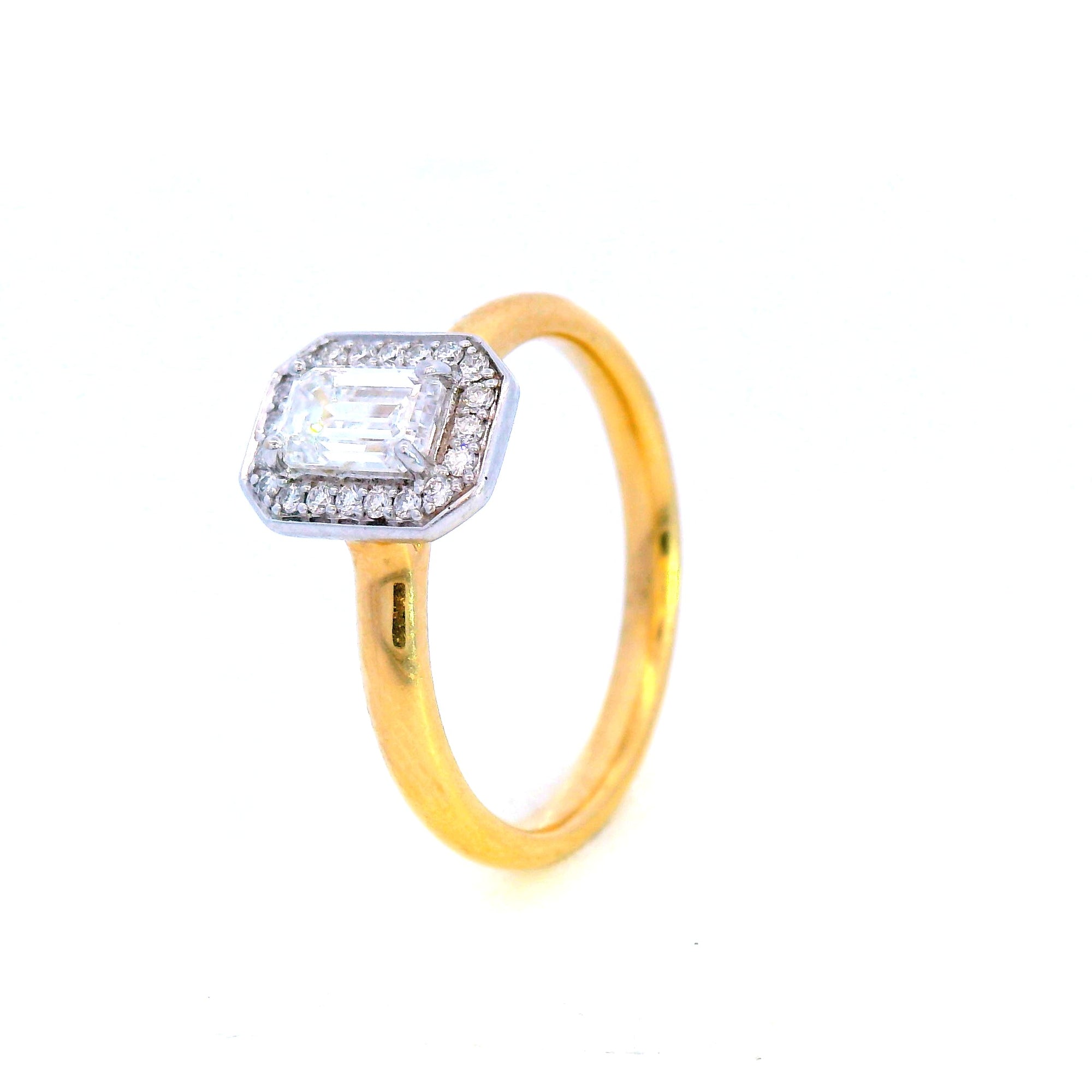 Diamond Radiant Engagement Ring in 18ct Yellow Gold