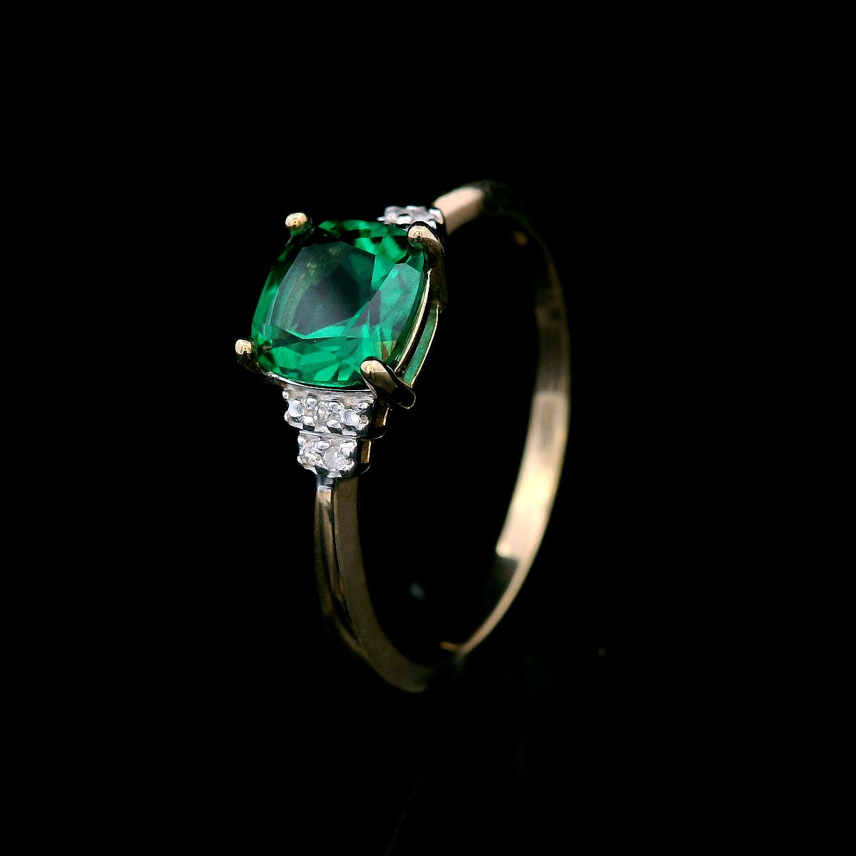 Cushion Cut Emerald Ring
