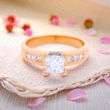 Princess Cut Diamond Set in Yellow Gold with Princess Cut Shoulders