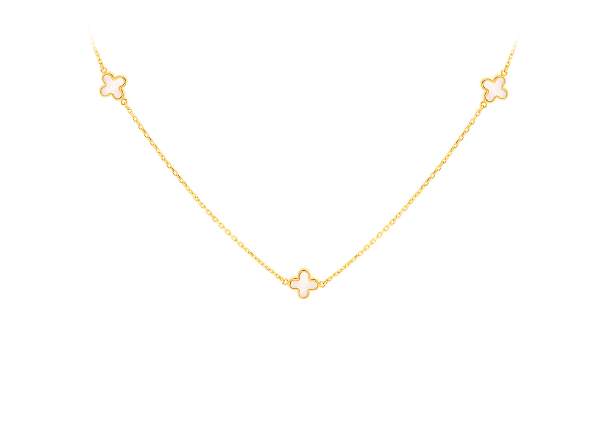 4 Leaf Clover Mother of Pearl Necklace in Yellow Gold