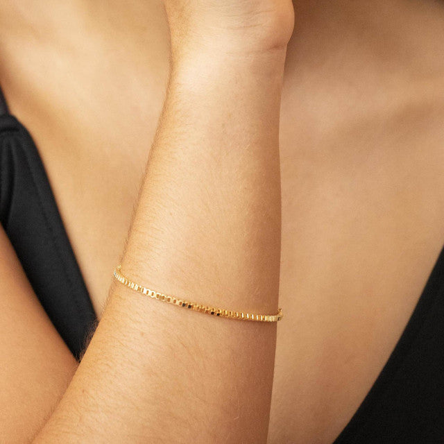 Box Bracelet in 9 Carat Yellow Gold