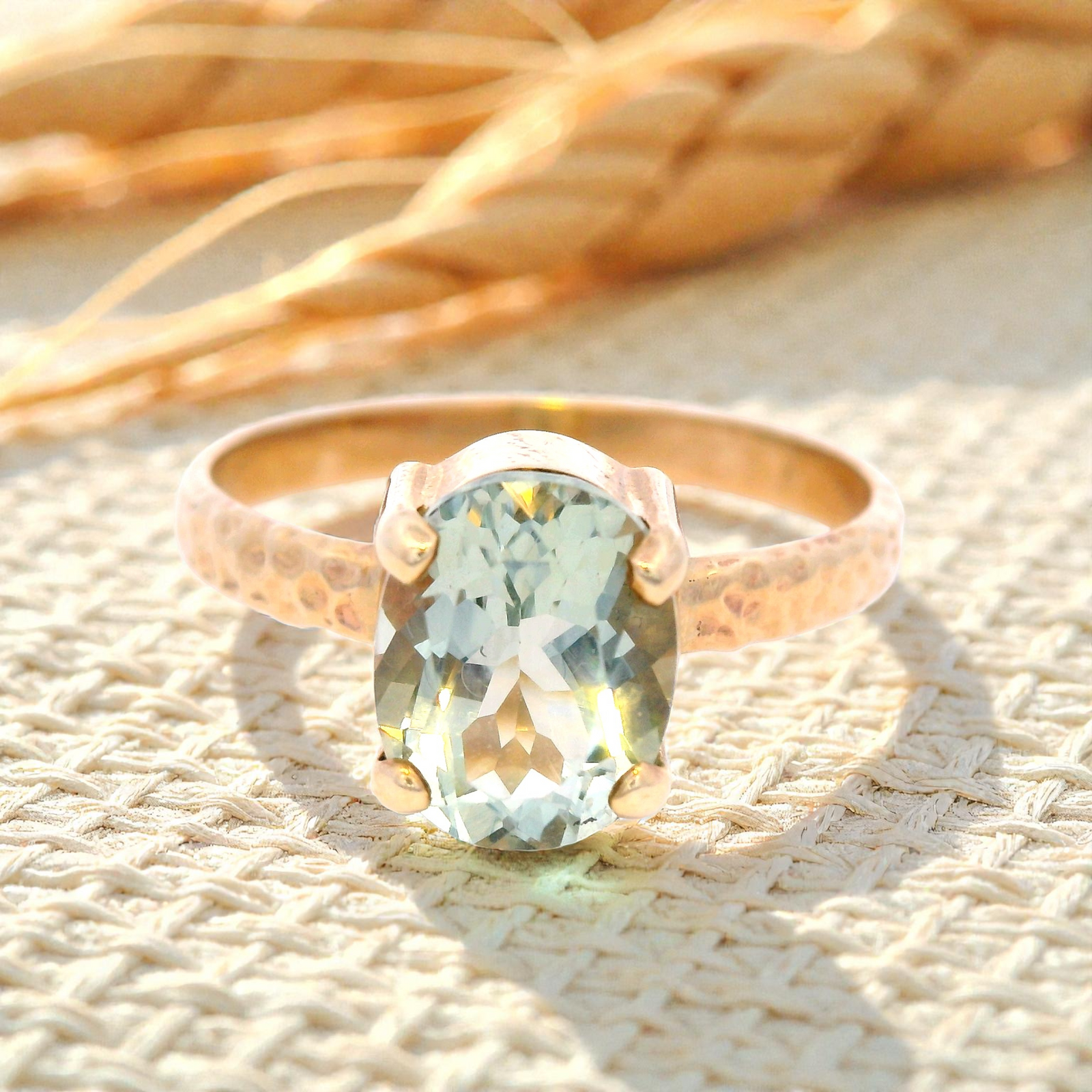 9 Carat Yellow Gold Oval Green Amethyst Gemstone Ring
