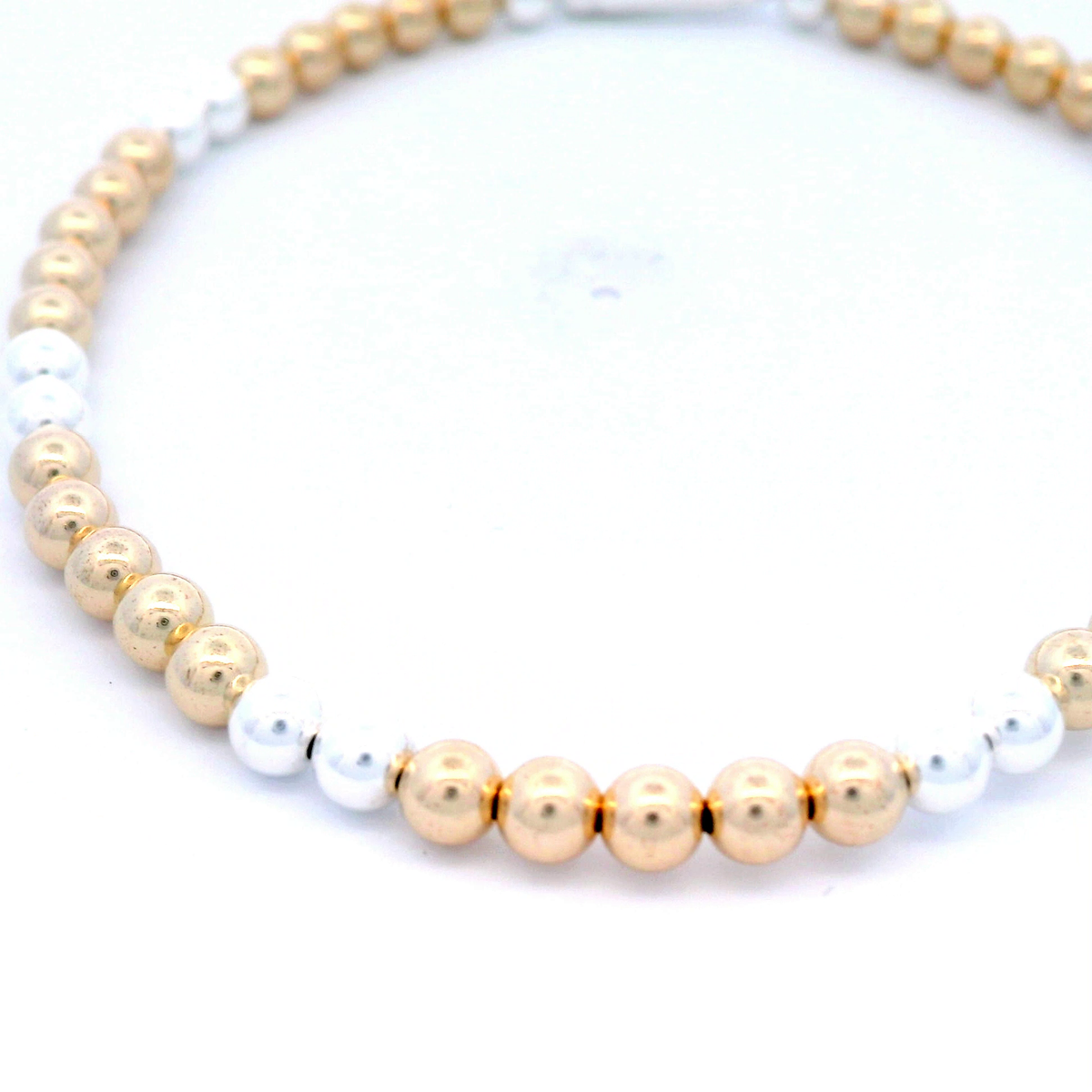 Stretchy Von Treskow bracelet (4mm)