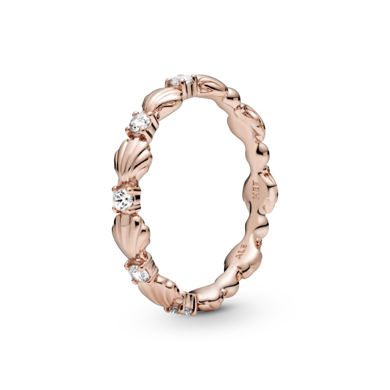 Sparkling Seashell Band Ring